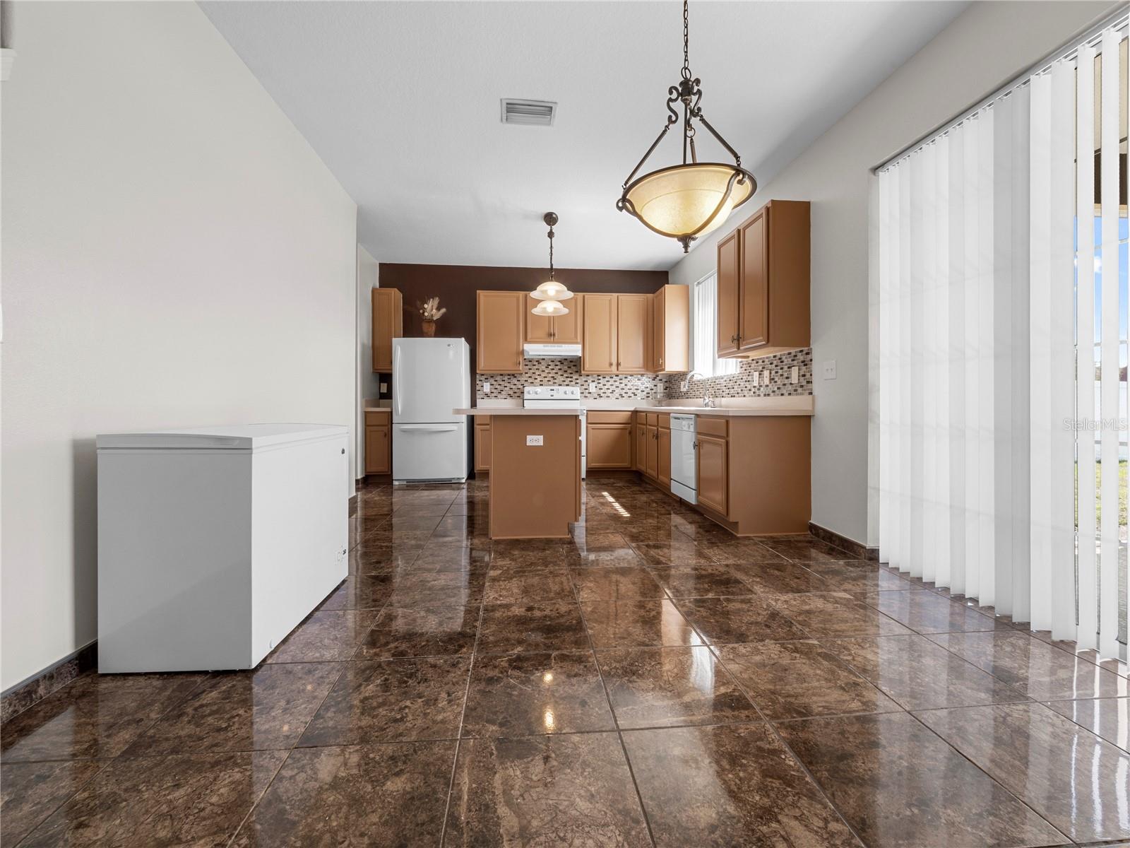 1609 ATLANTIC DR — photo 18