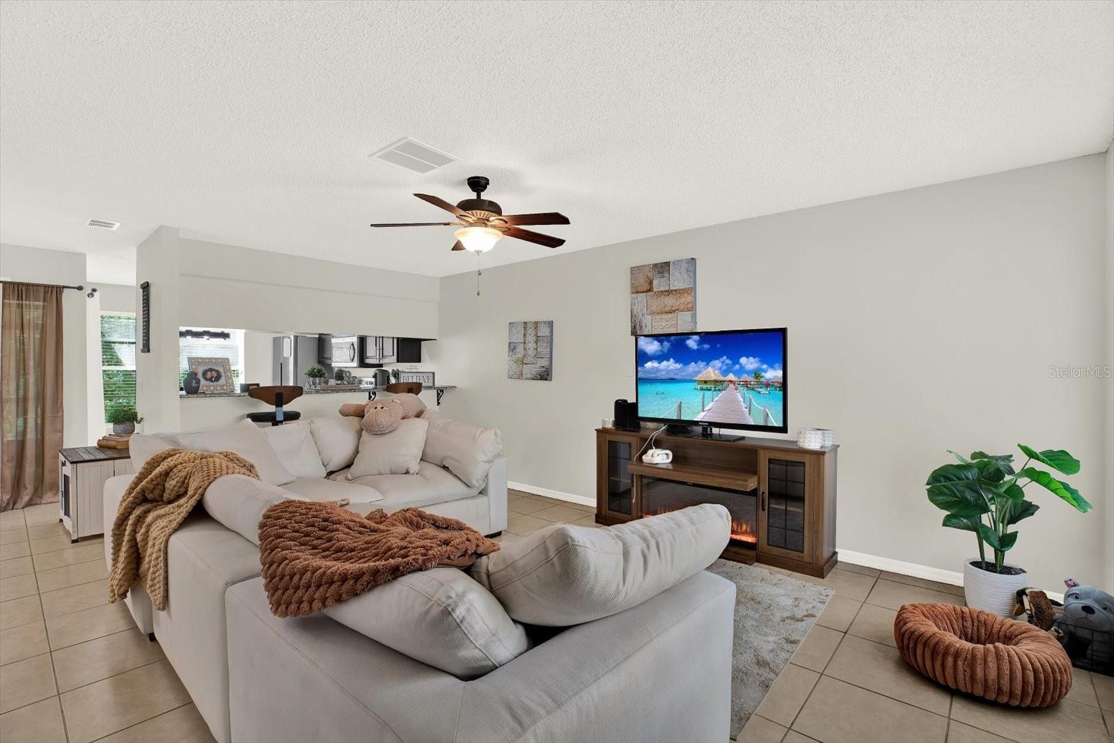 5844 RED CEDAR LN — photo 3
