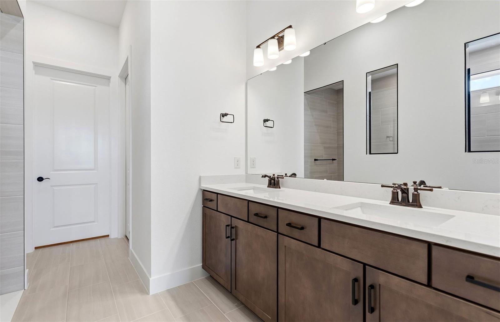 13531 CANYON RIDGE RD — photo 8