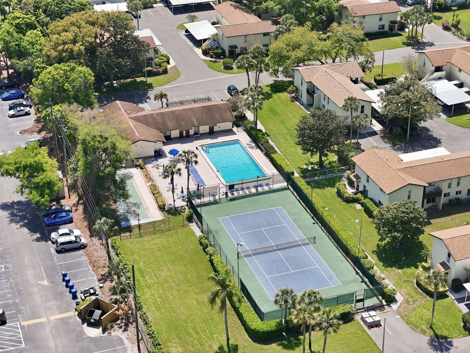 501 E BAY DR #202 — photo 37