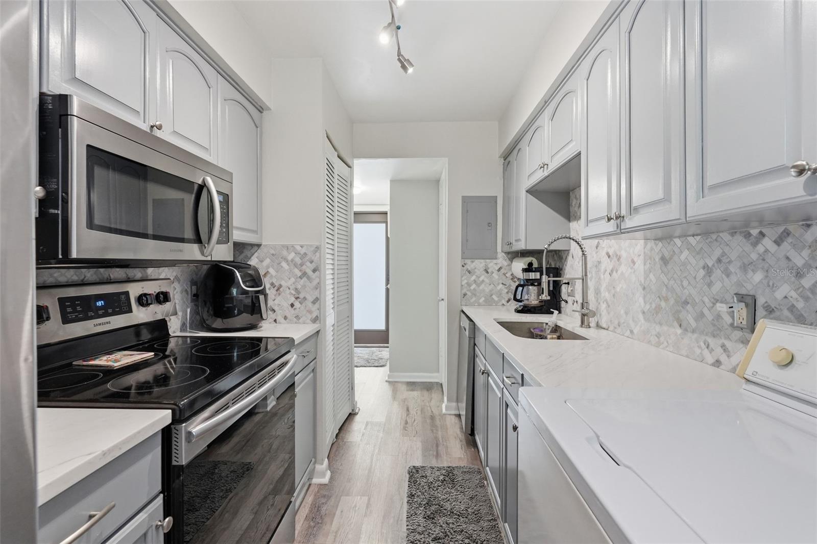 501 E BAY DR #202 — photo 11