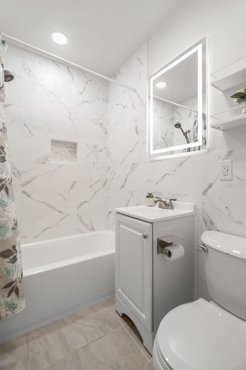 2027 E VALENCIA WAY E — photo 22