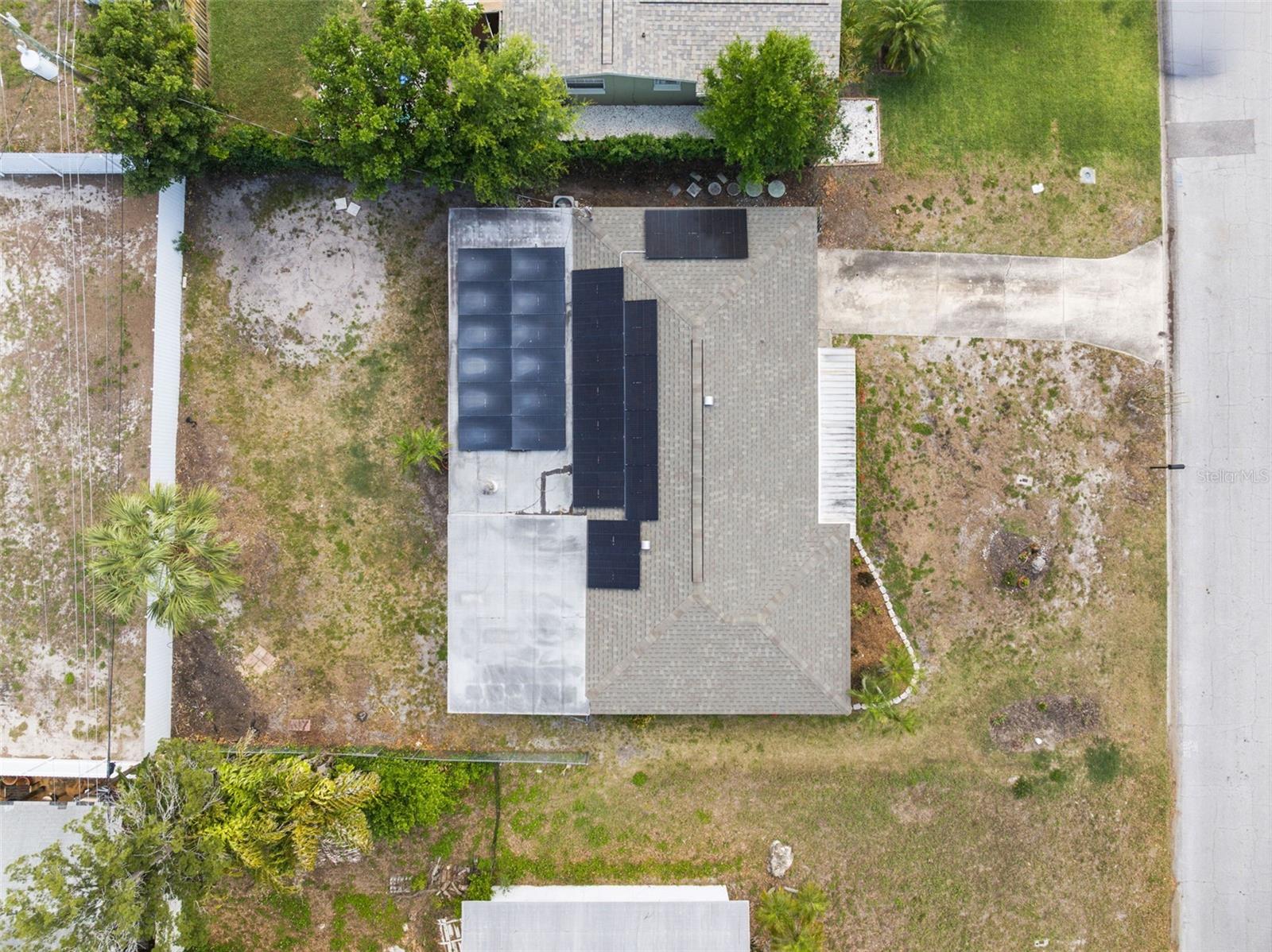 2027 E VALENCIA WAY E — photo 32