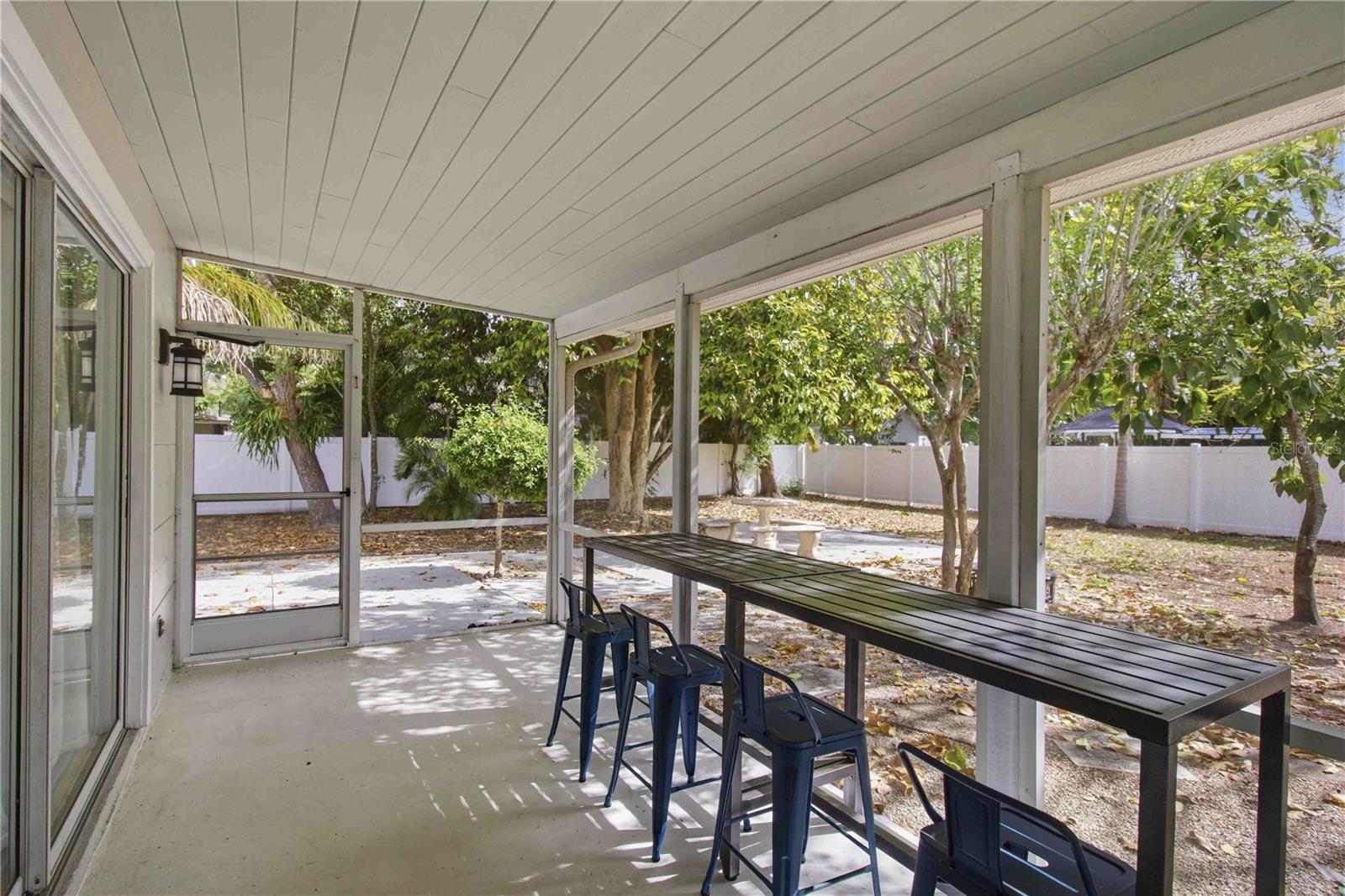 2545 BROWNING ST — photo 36