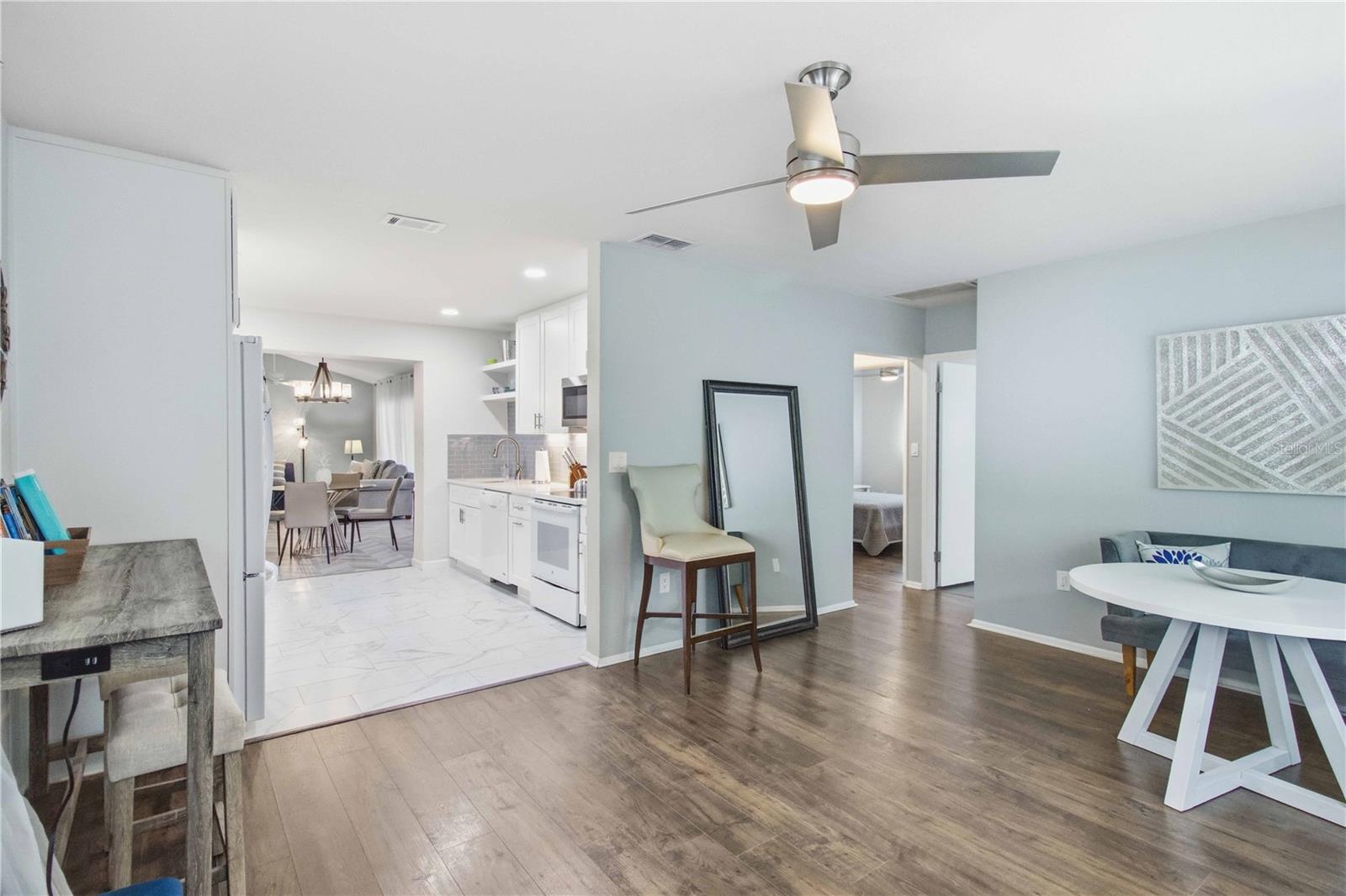 2545 BROWNING ST — photo 11