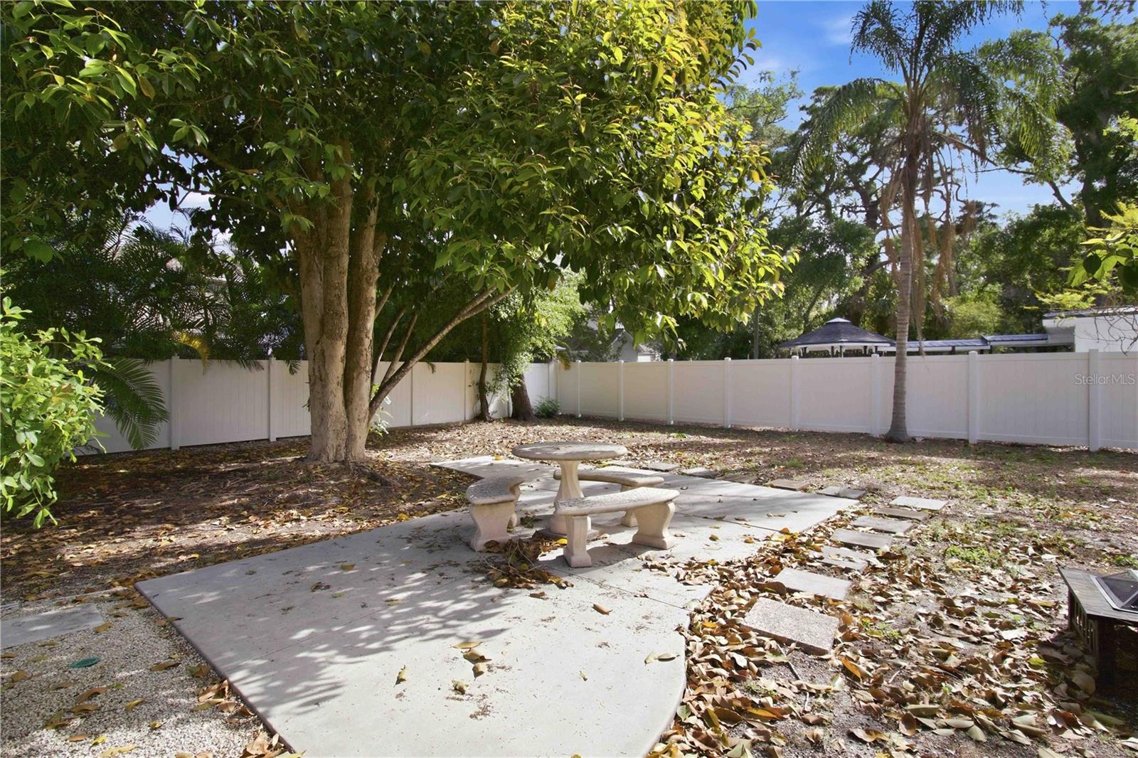 2545 BROWNING ST — photo 46