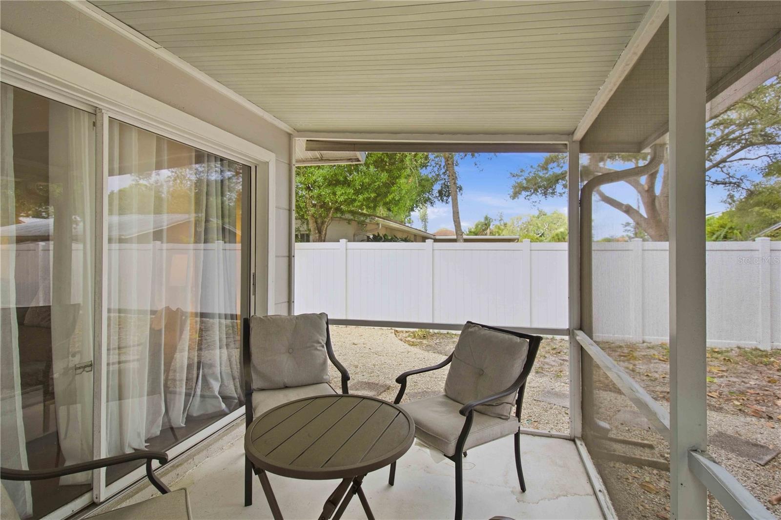 2545 BROWNING ST — photo 40