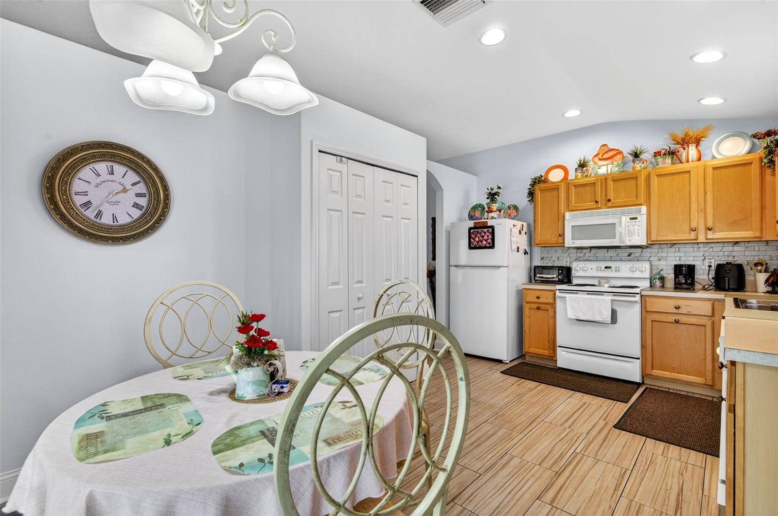 5340 BRADDOCK DR — photo 18