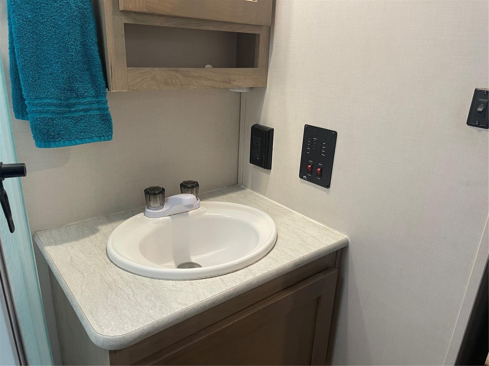 20300 LEONARD RD #78 — photo 24