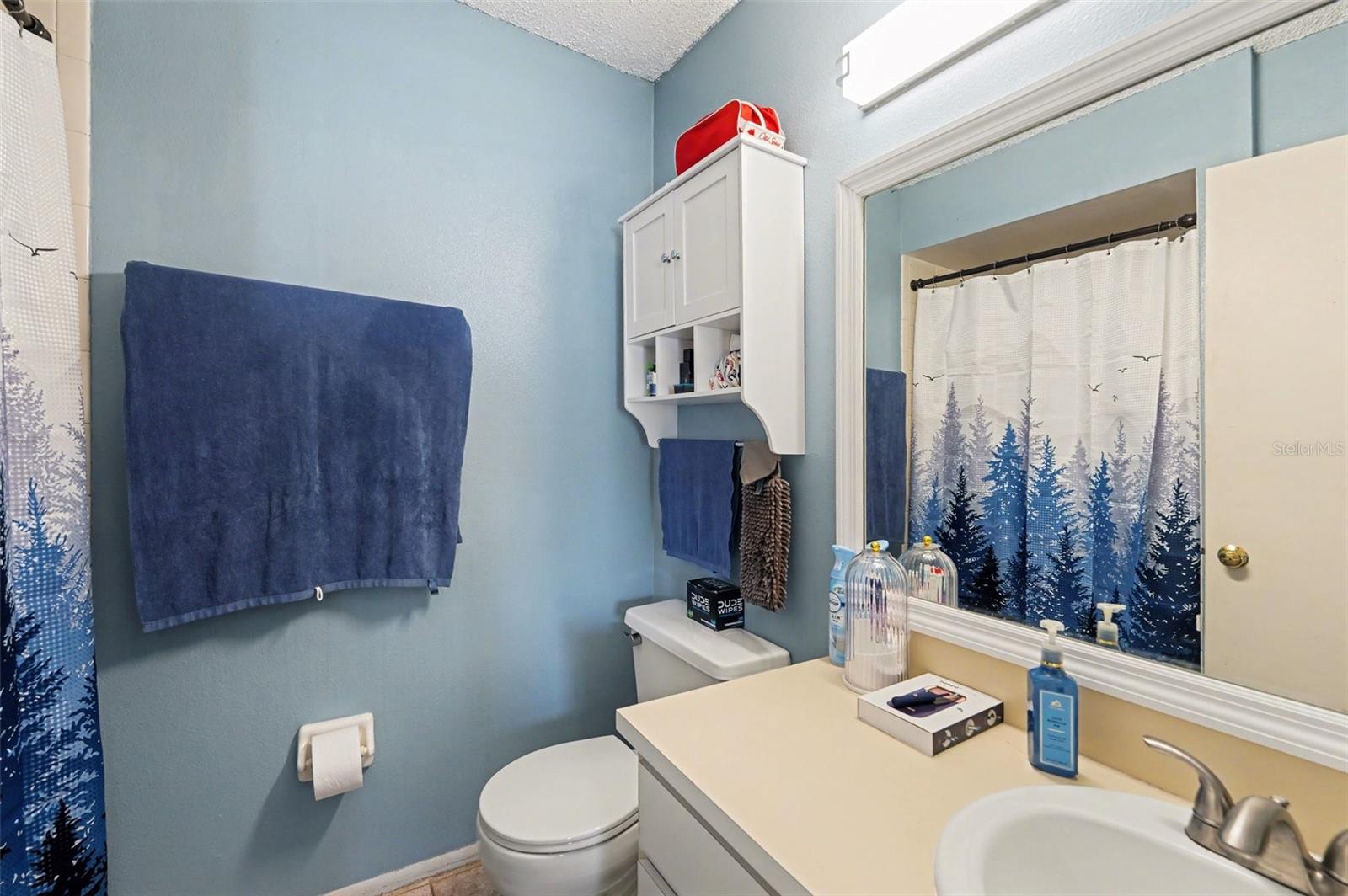 516 SHERIDAN DR — photo 9