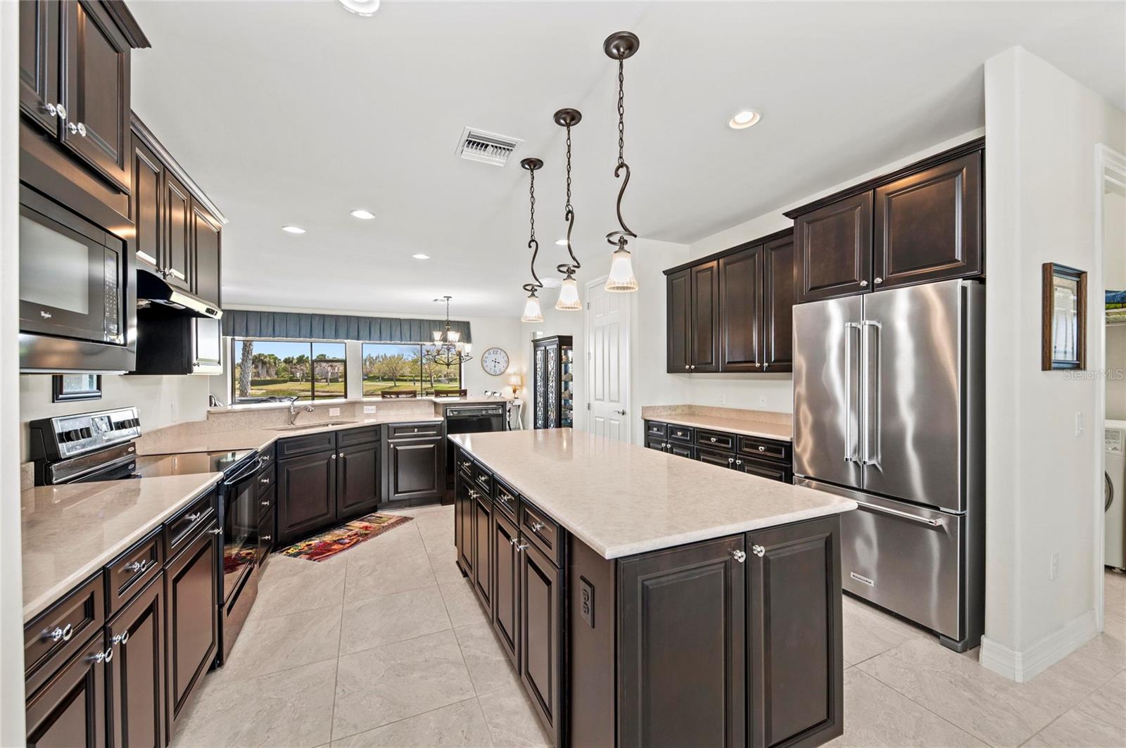 13785 TOMARO ST — photo 28
