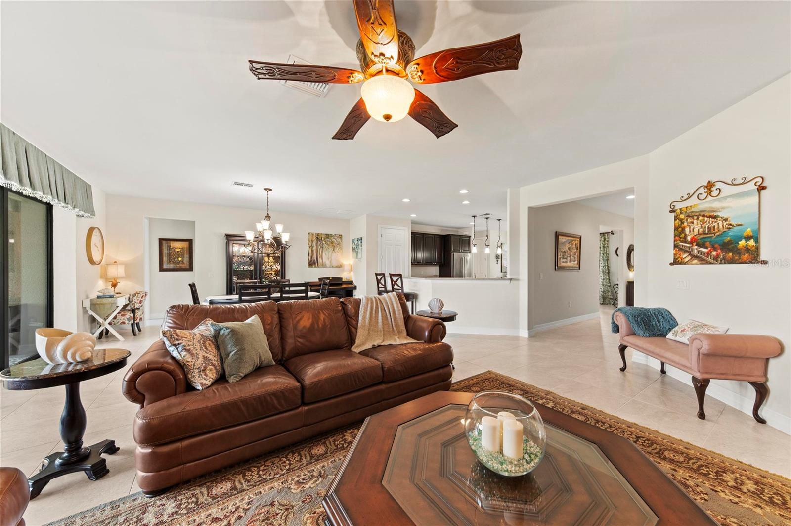 13785 TOMARO ST — photo 13