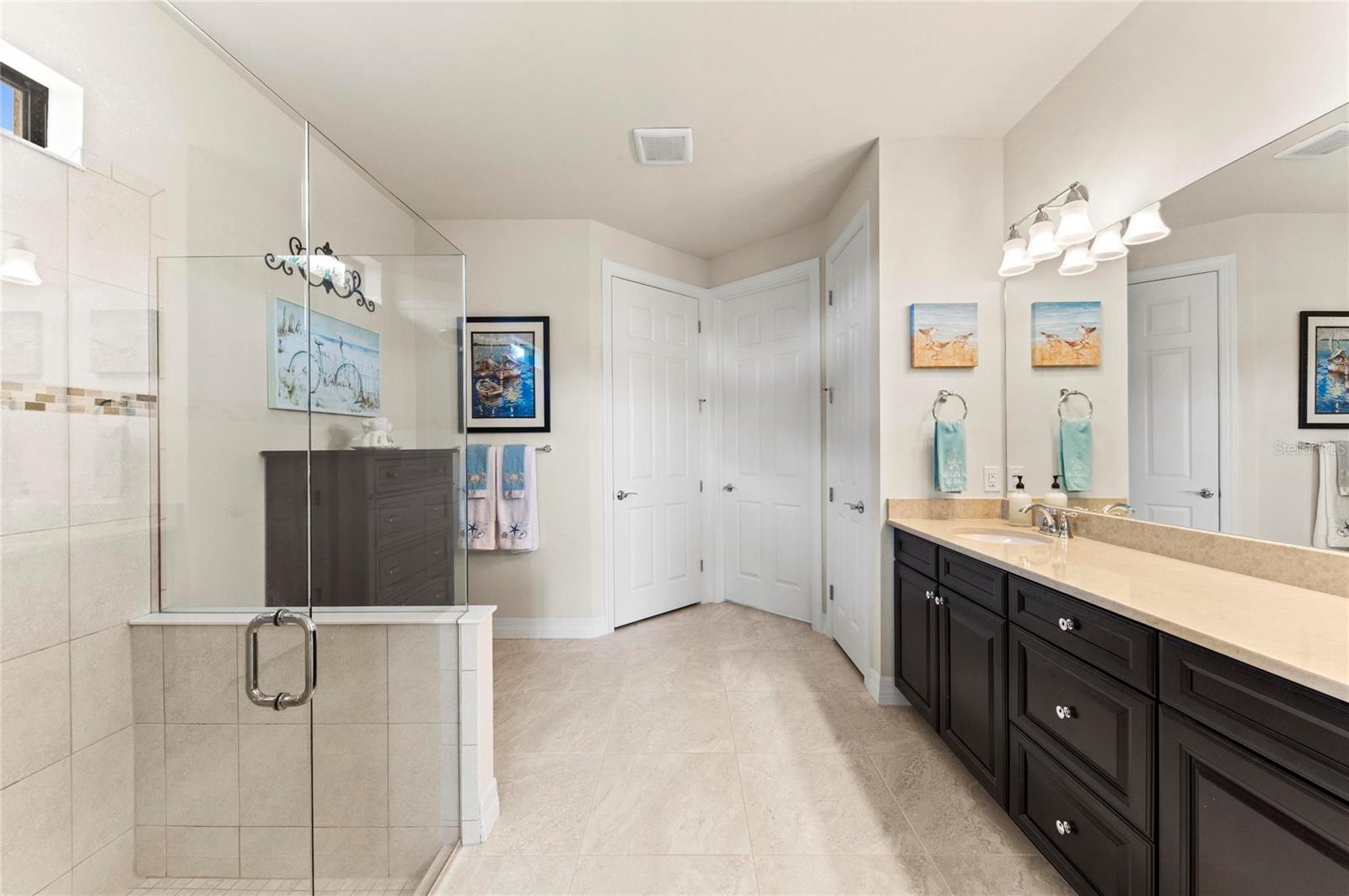 13785 TOMARO ST — photo 37