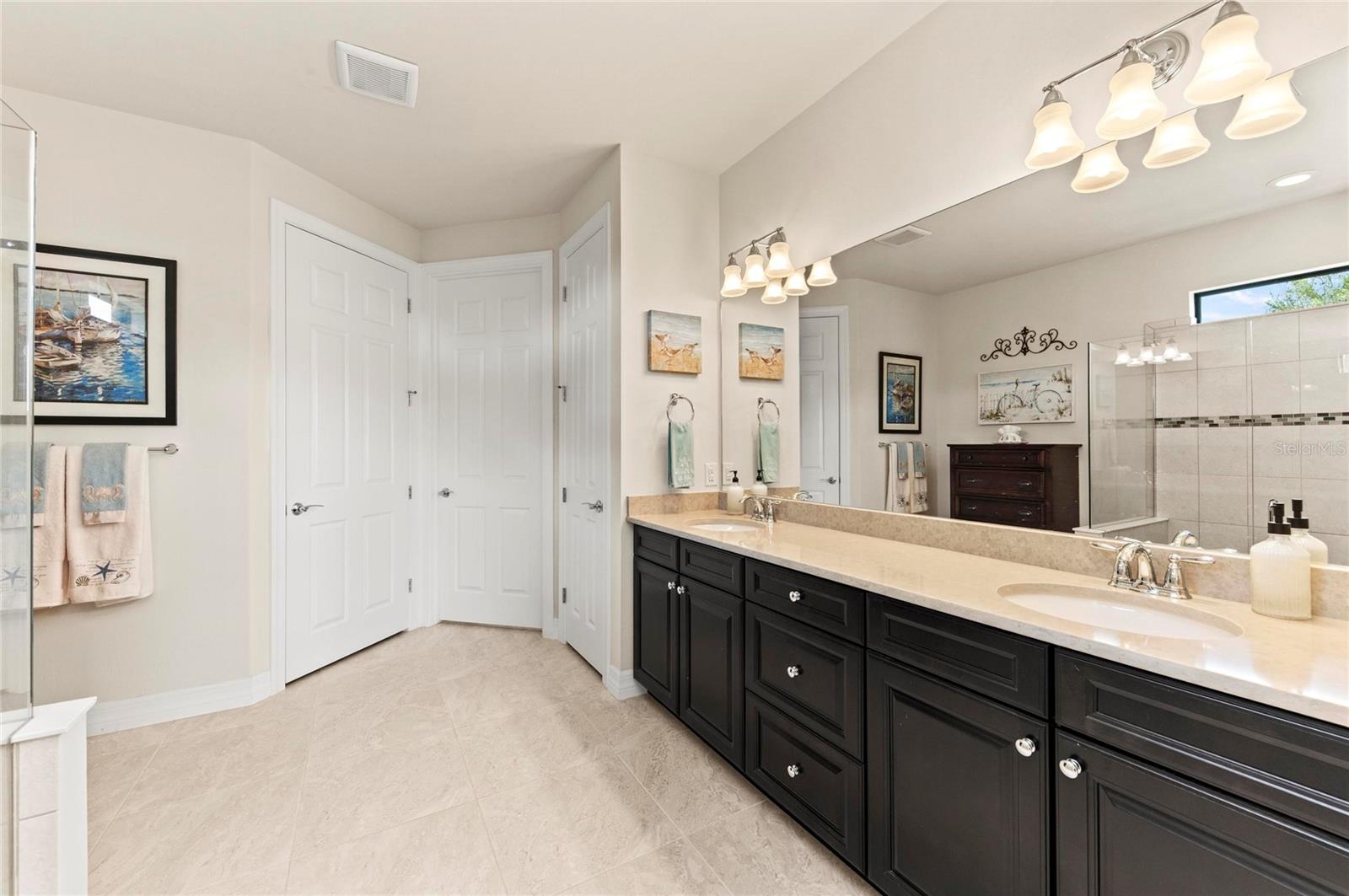 13785 TOMARO ST — photo 36
