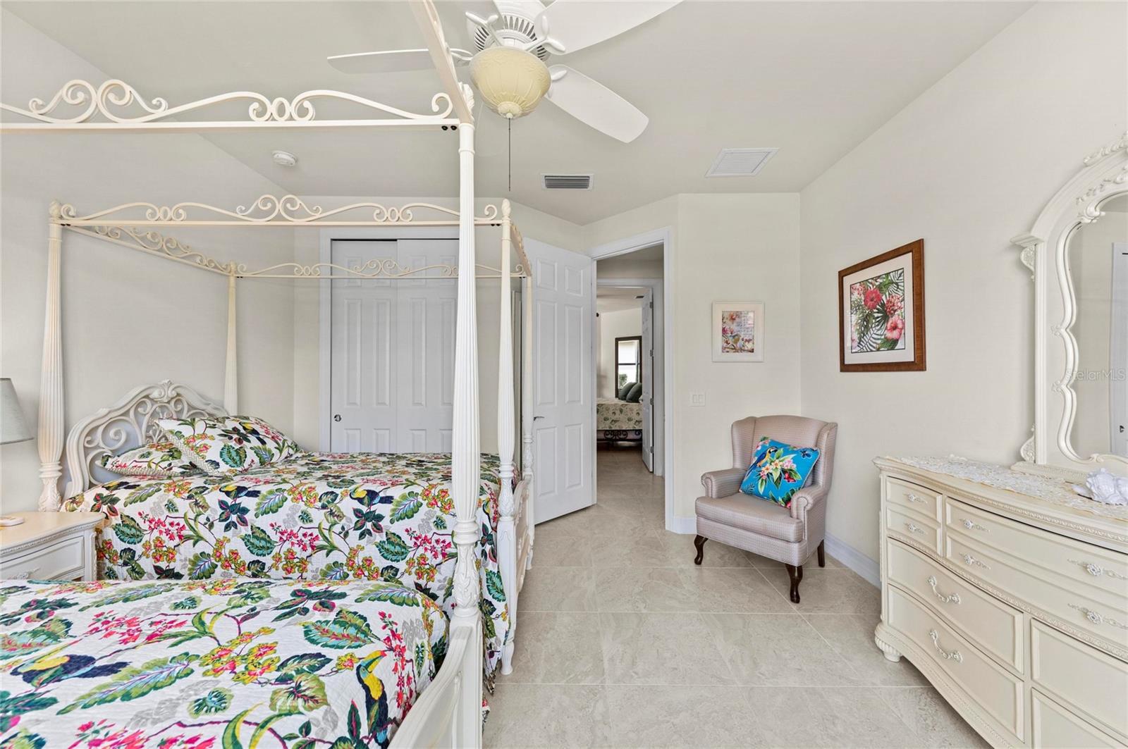 13785 TOMARO ST — photo 45