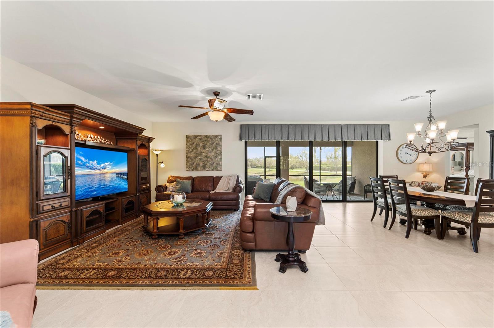 13785 TOMARO ST — photo 11