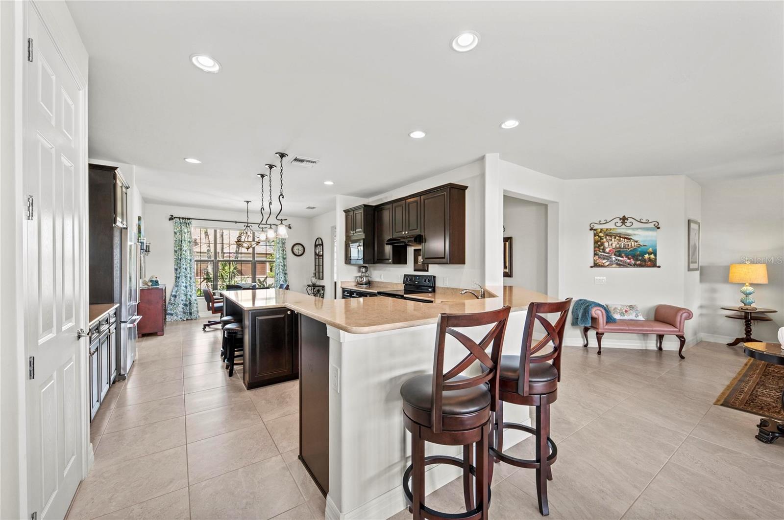 13785 TOMARO ST — photo 22