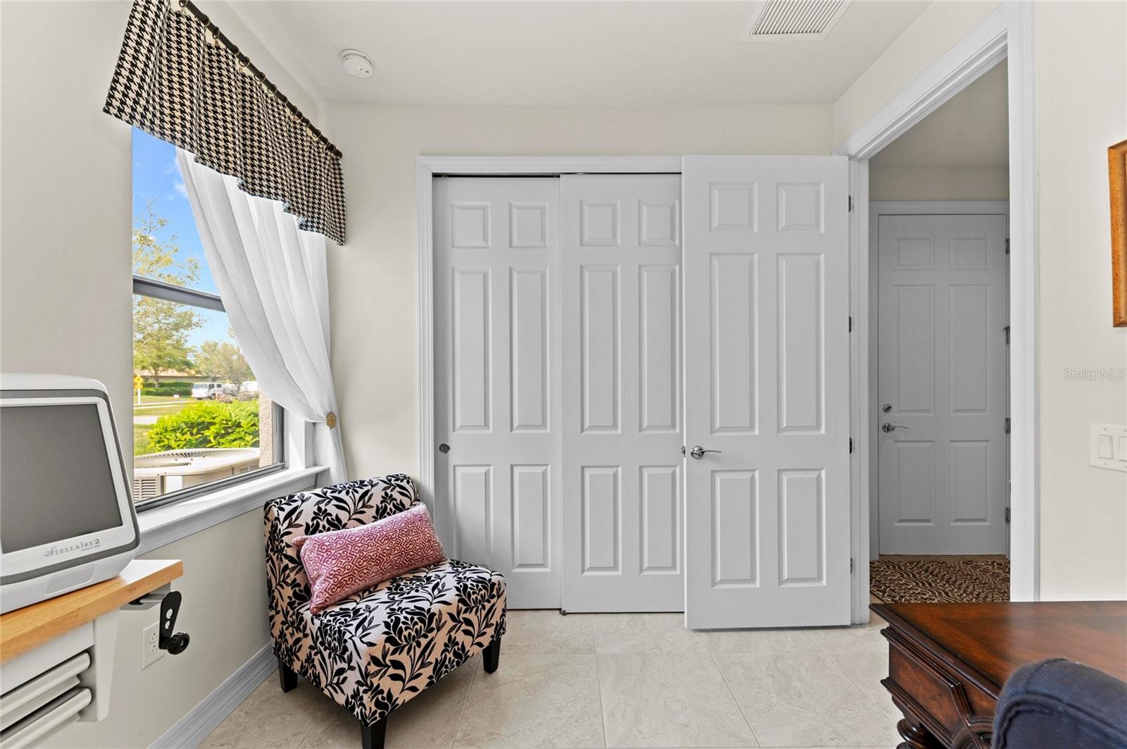 13785 TOMARO ST — photo 56