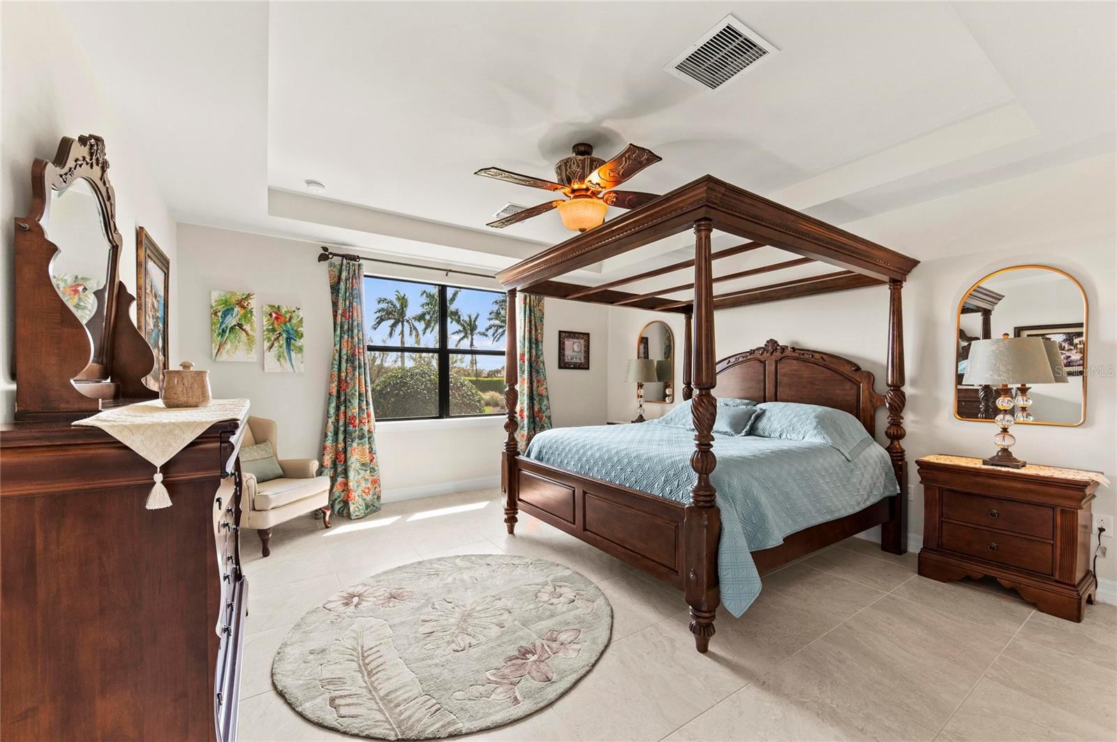 13785 TOMARO ST — photo 32