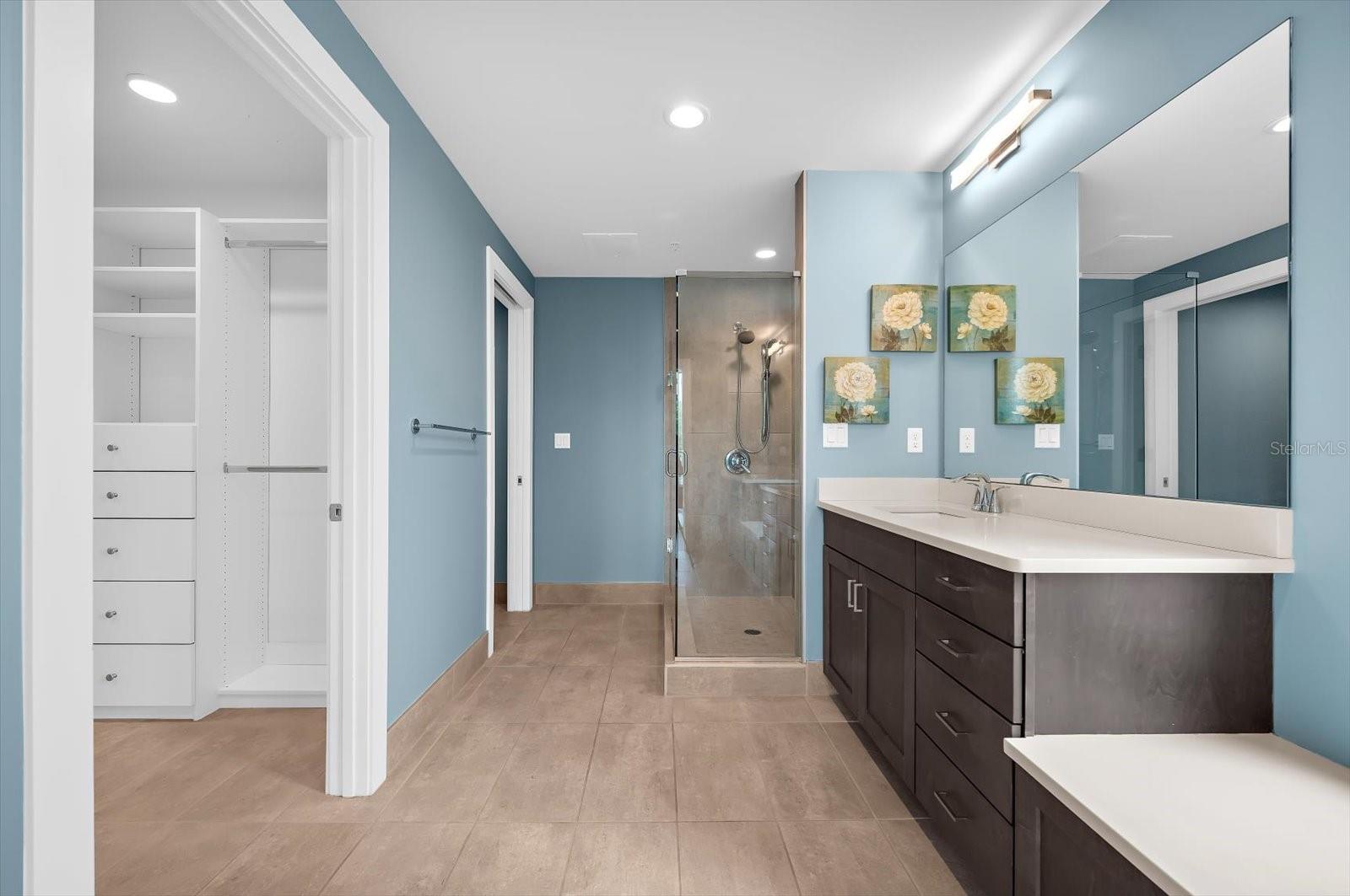 176 4TH AVE NE #201 — photo 52