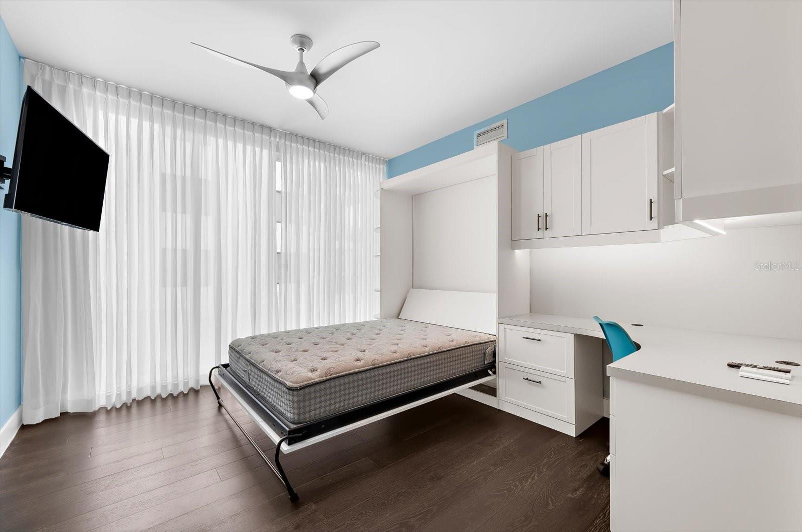 176 4TH AVE NE #201 — photo 38
