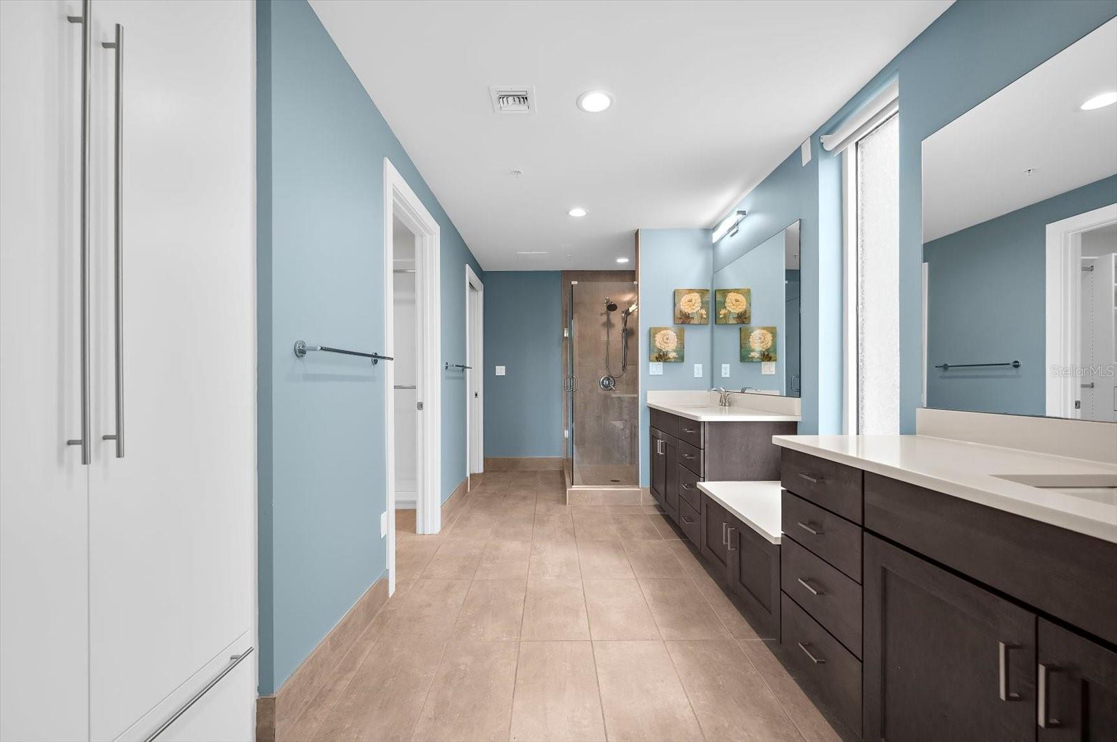 176 4TH AVE NE #201 — photo 15