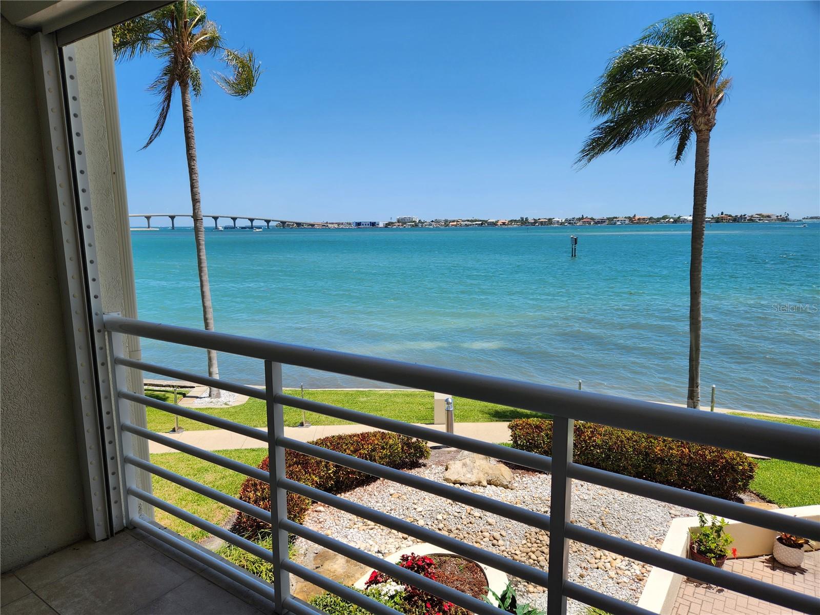 6105 BAHIA DEL MAR CIR #283 — photo 12