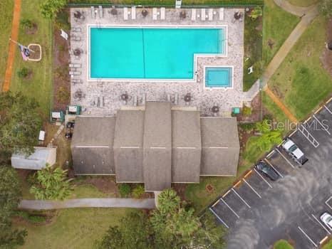 13103 CYPRESS HILL DR #B2 — photo 35