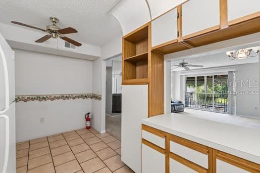 13103 CYPRESS HILL DR #B2 — photo 16