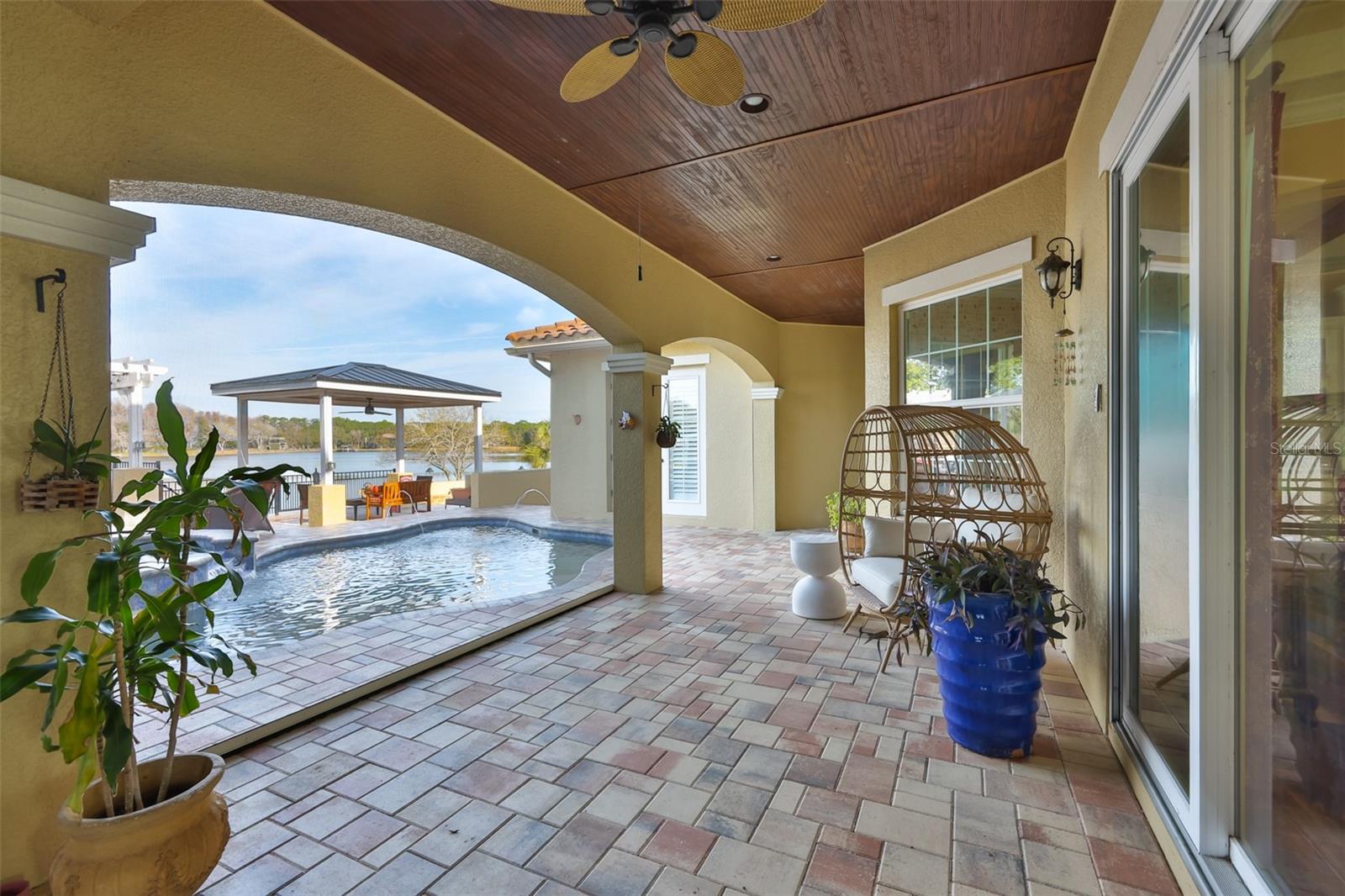 10517 TARPON SPRINGS RD — photo 4