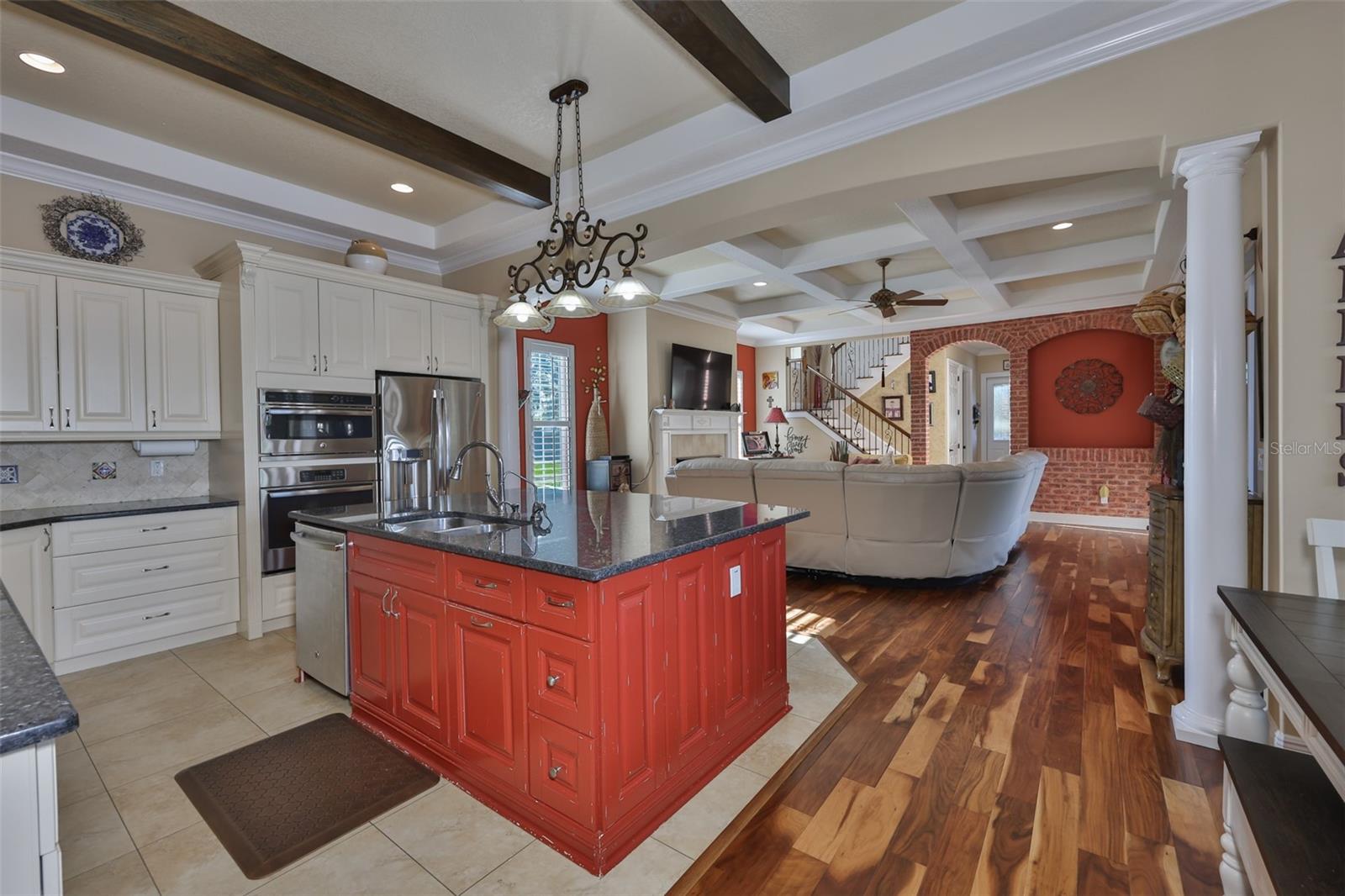 10517 TARPON SPRINGS RD — photo 28