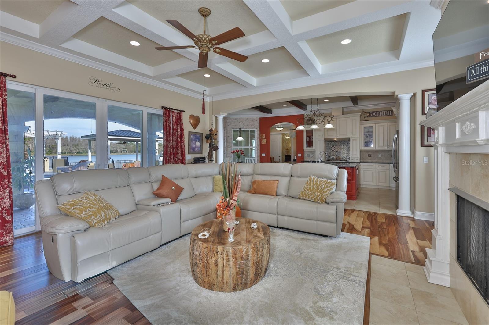 10517 TARPON SPRINGS RD — photo 25