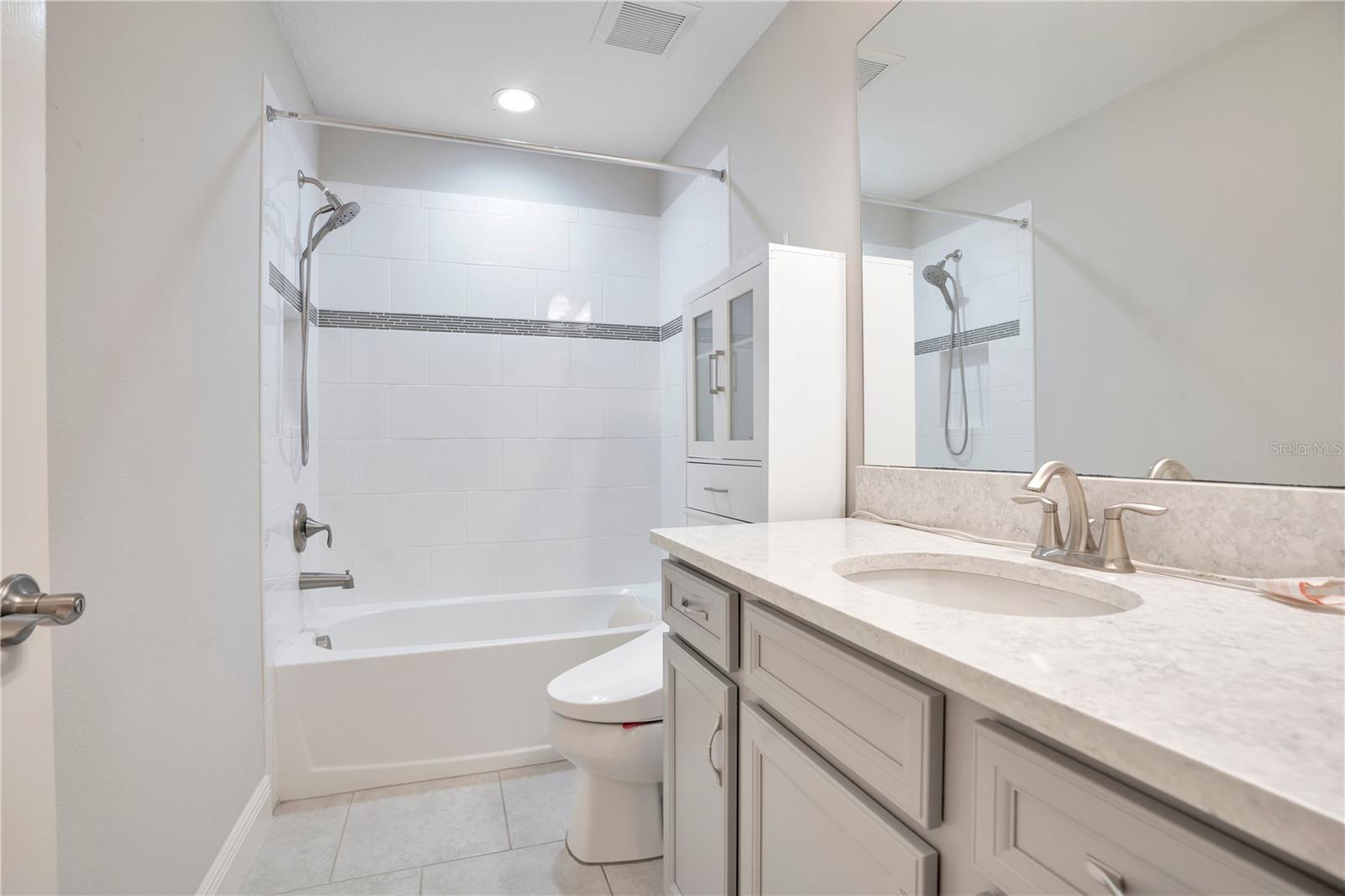21914 BUTTERFLY KISS DR — photo 32