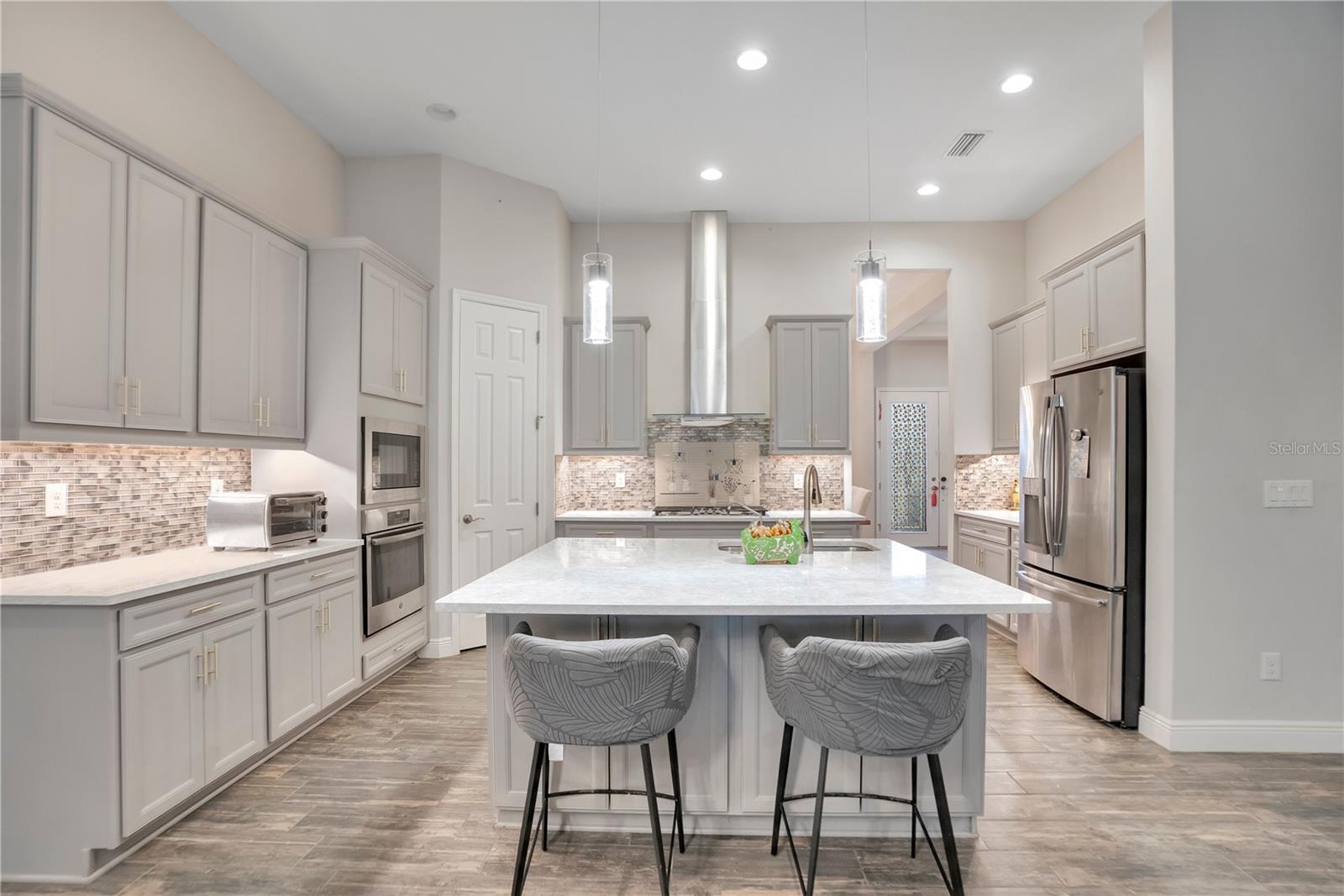 21914 BUTTERFLY KISS DR — photo 16