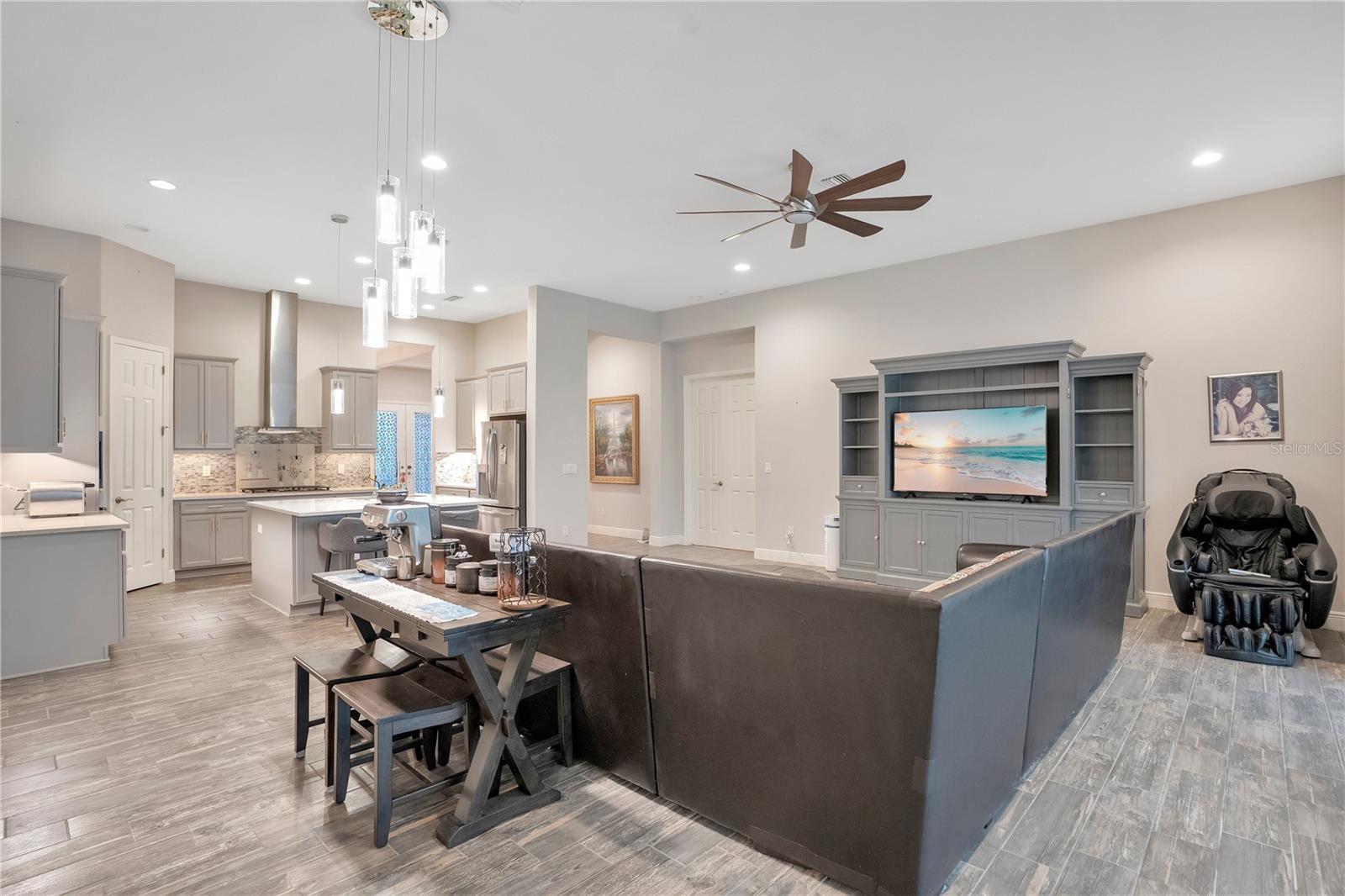 21914 BUTTERFLY KISS DR — photo 18