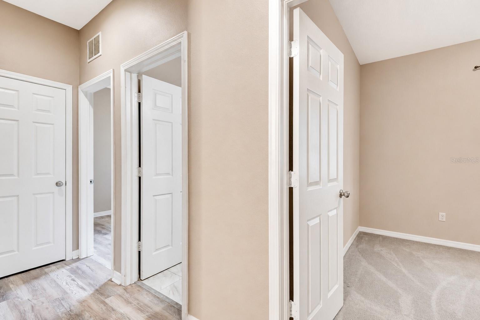9116 MOUNTAIN CAMELLIA LN — photo 35