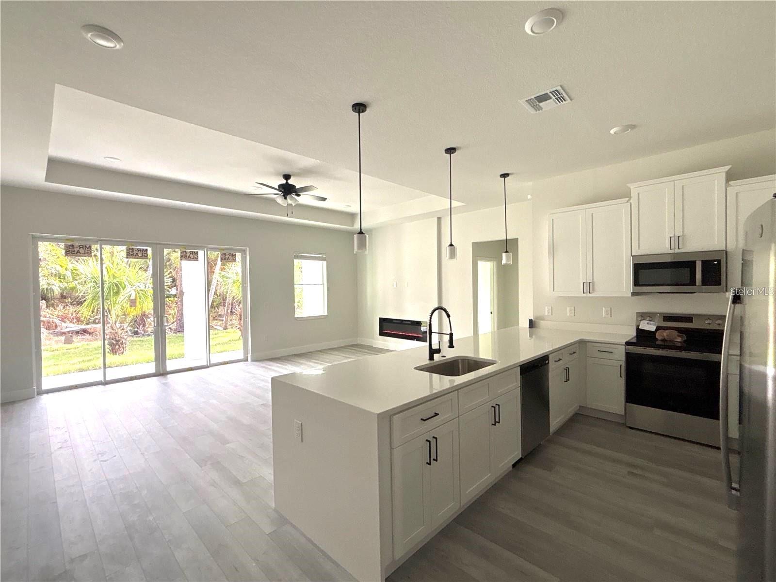 3068 VELVET LN — photo 4