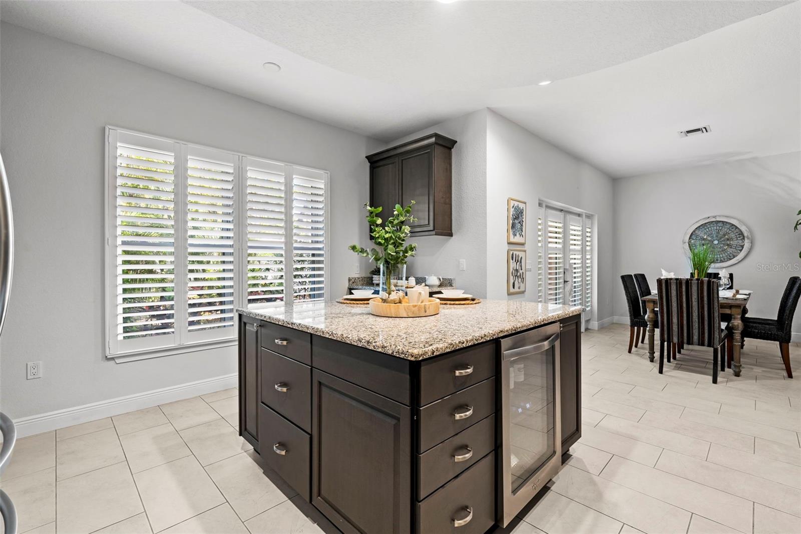 771 DATE PALM LN — photo 9