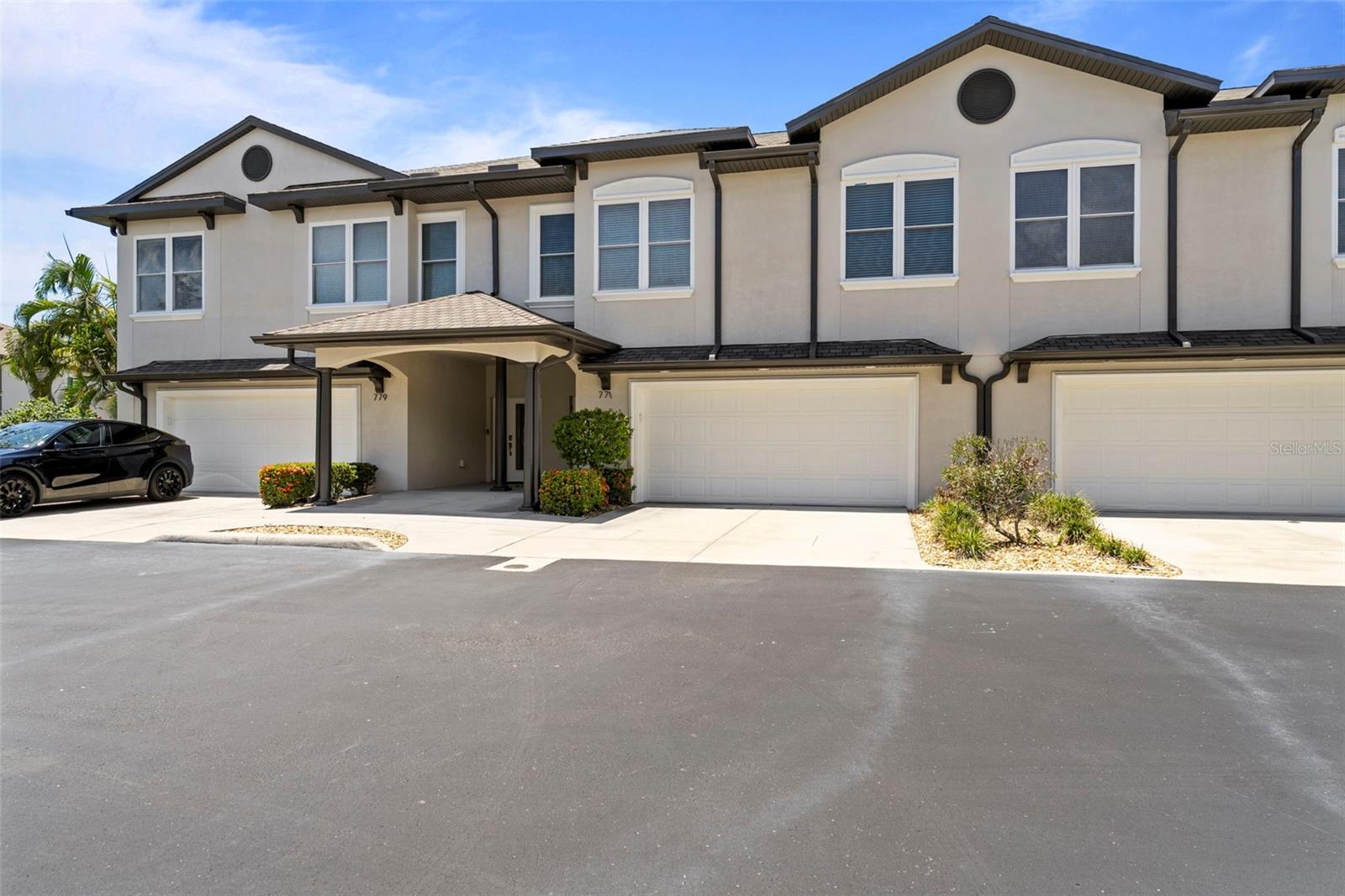 771 DATE PALM LN — photo 41
