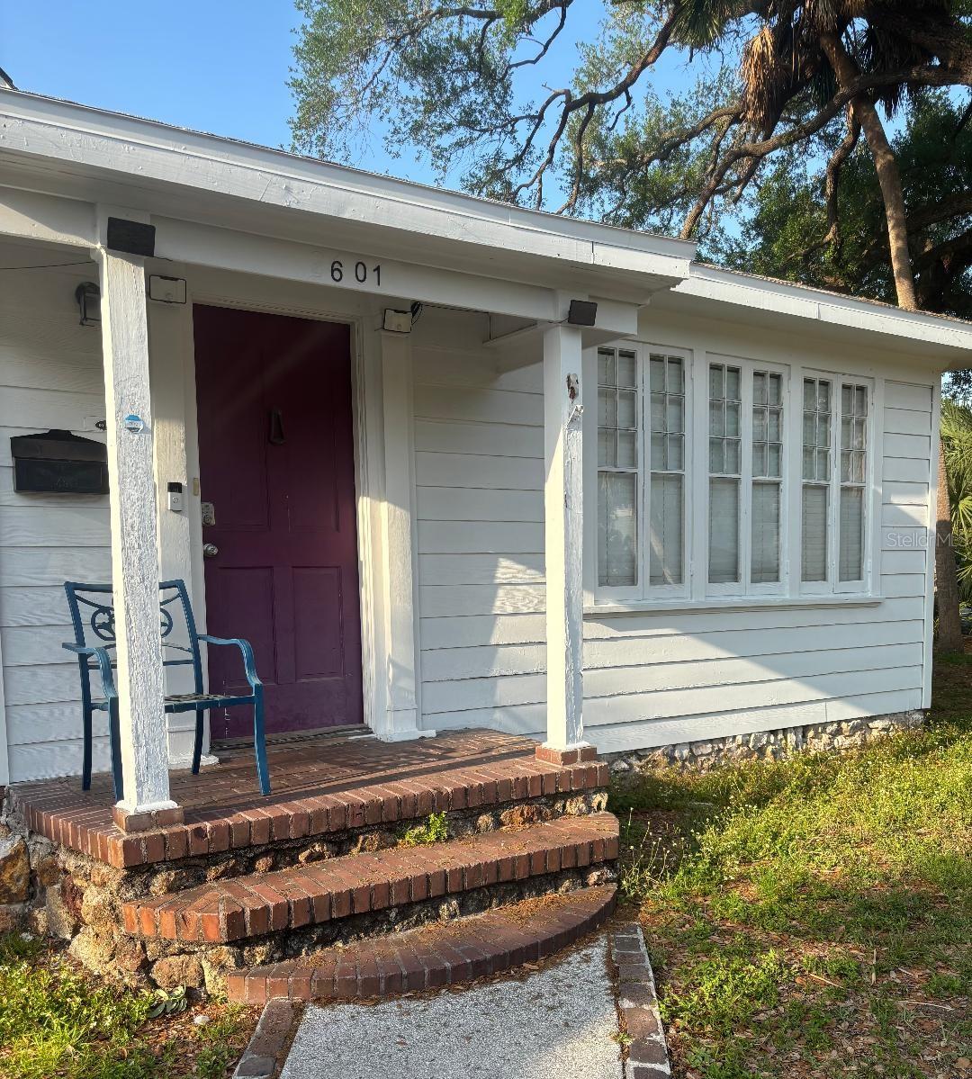 2601 W CLEVELAND ST — photo 2