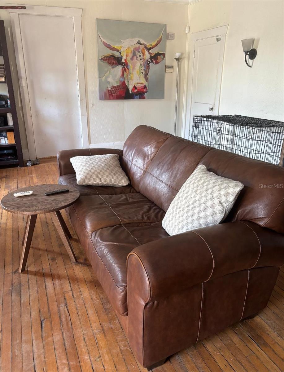 2601 W CLEVELAND ST — photo 4