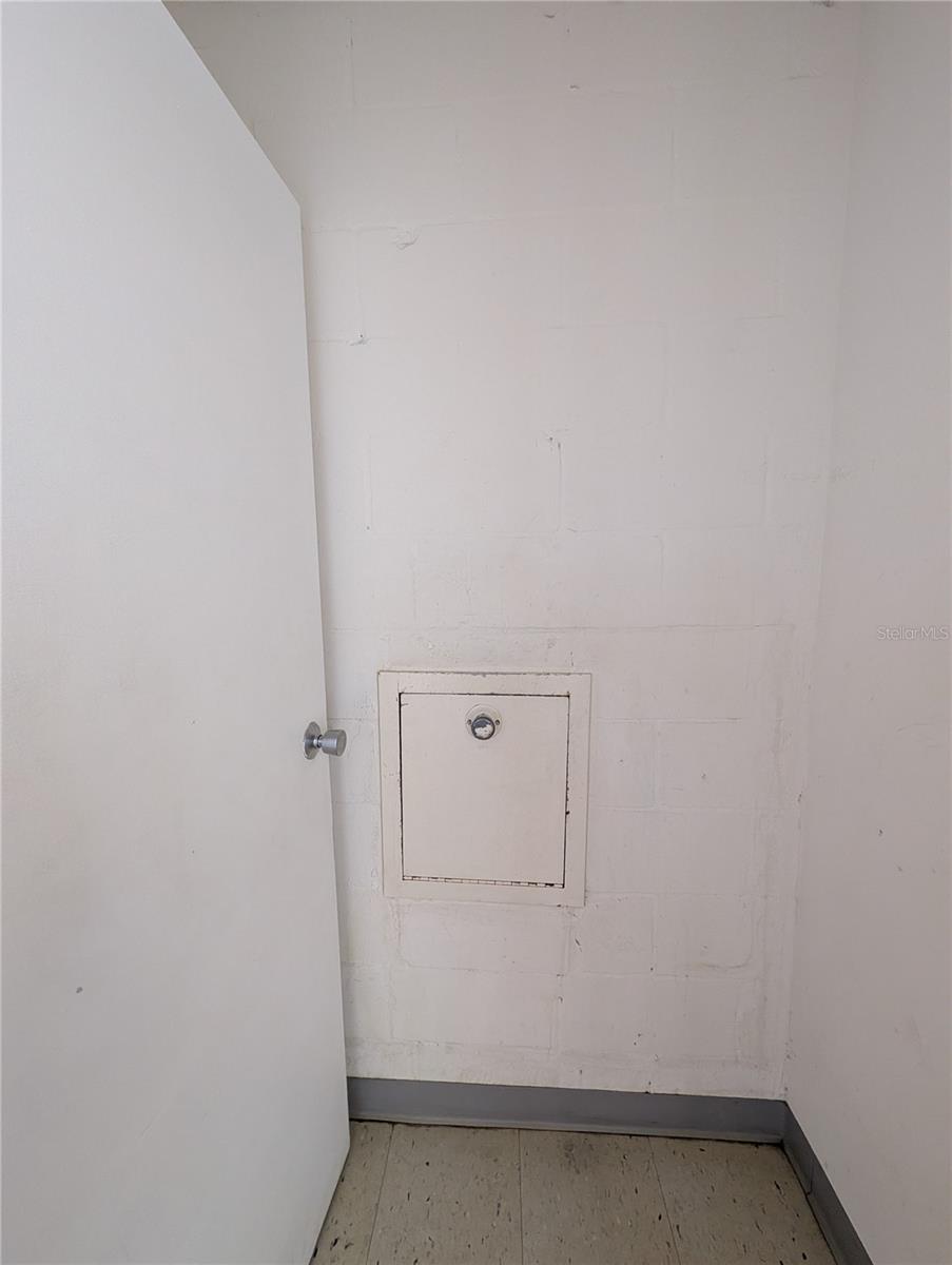 255 DOLPHIN PT #505 — photo 30