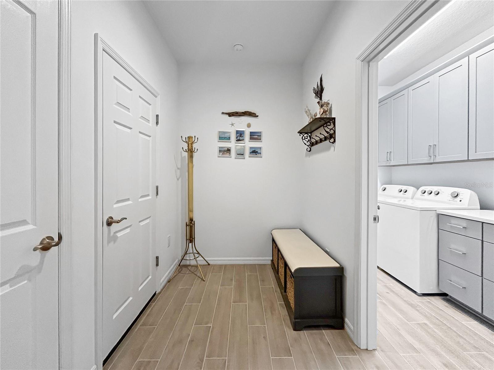 12022 GOLDENROD AVE — photo 48
