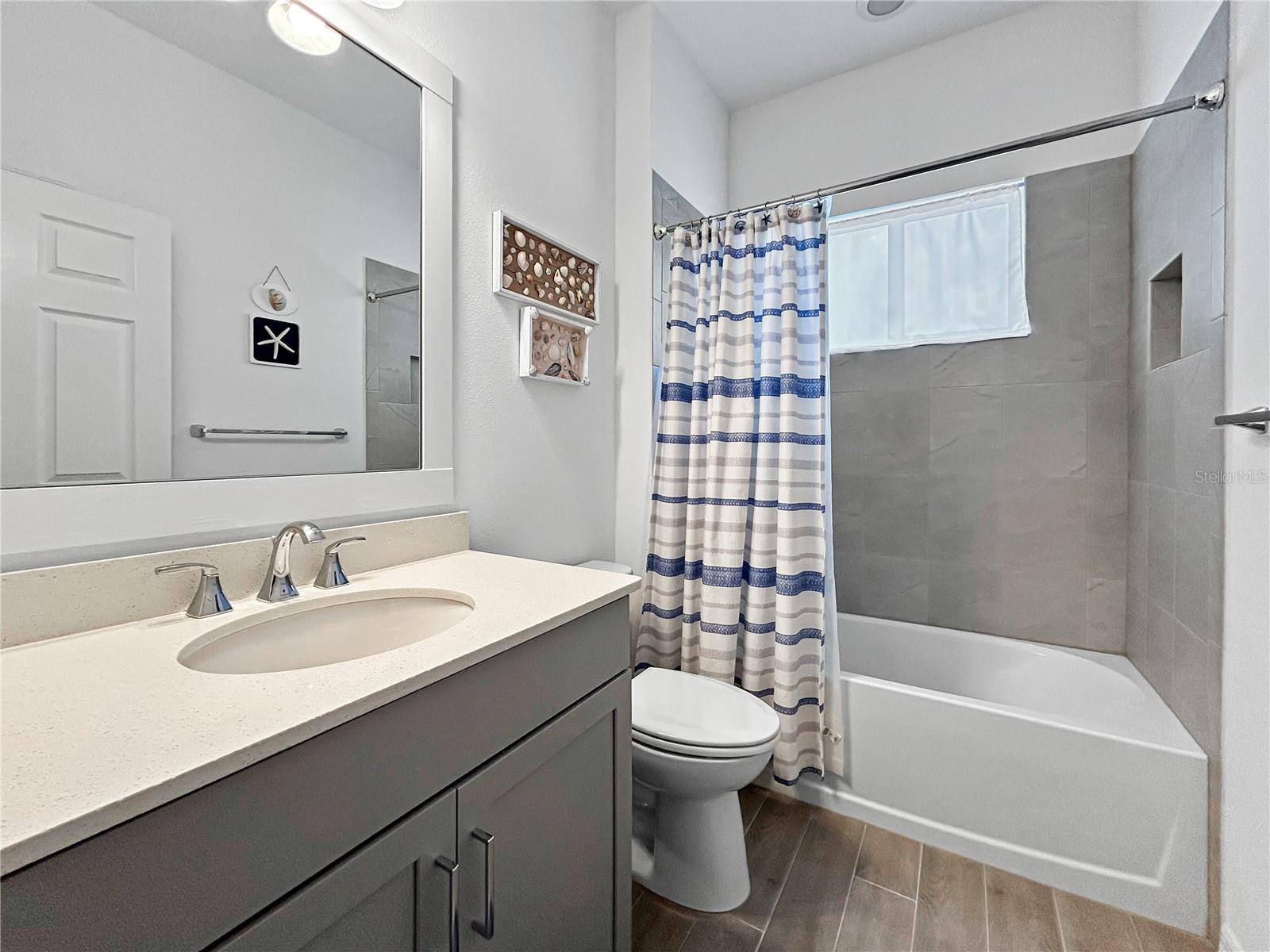 12022 GOLDENROD AVE — photo 41
