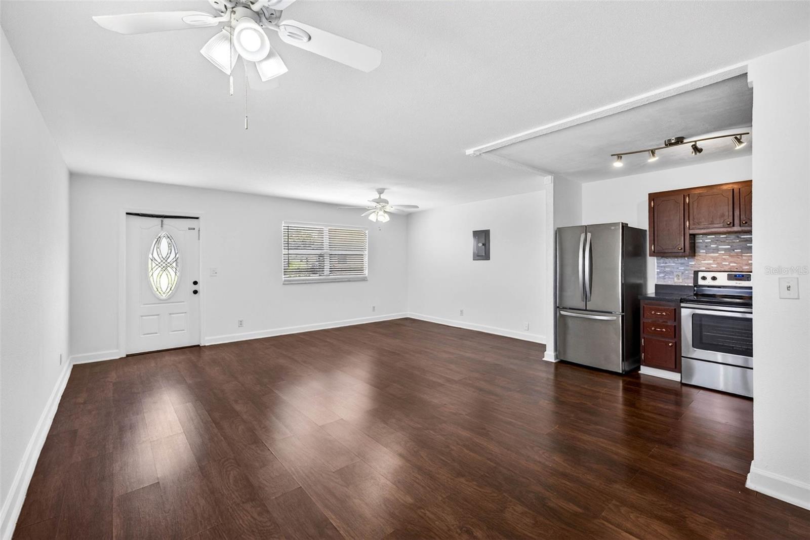 1801 BEDFORD LN #27 — photo 14