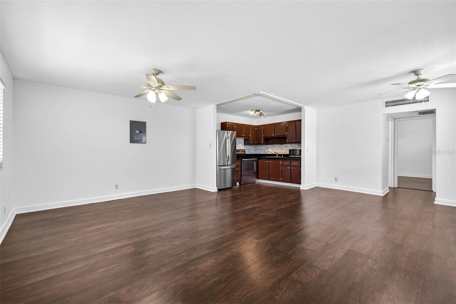 1801 BEDFORD LN #27 — photo 13