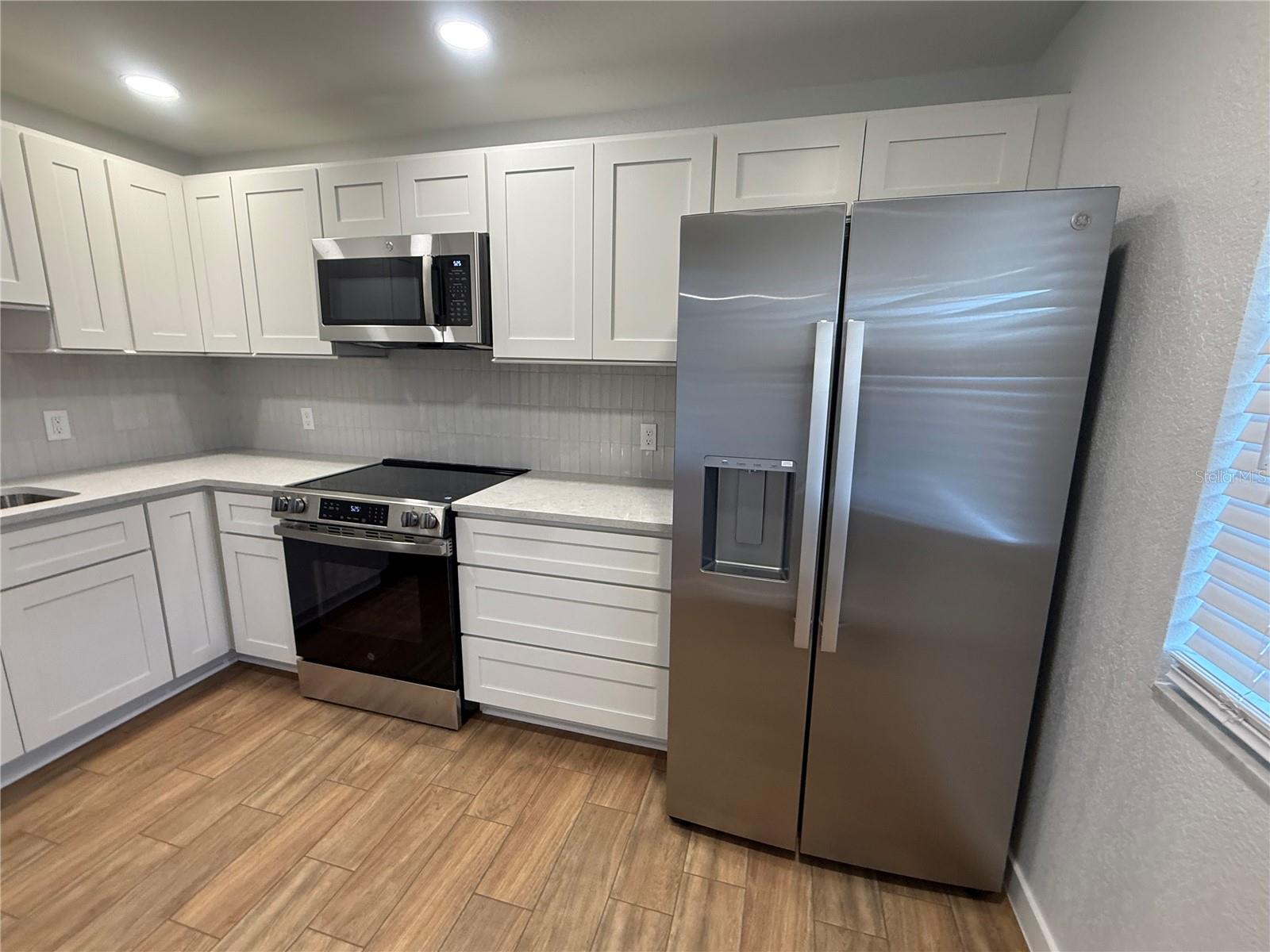 1859 SHORE DR S #107 — photo 12