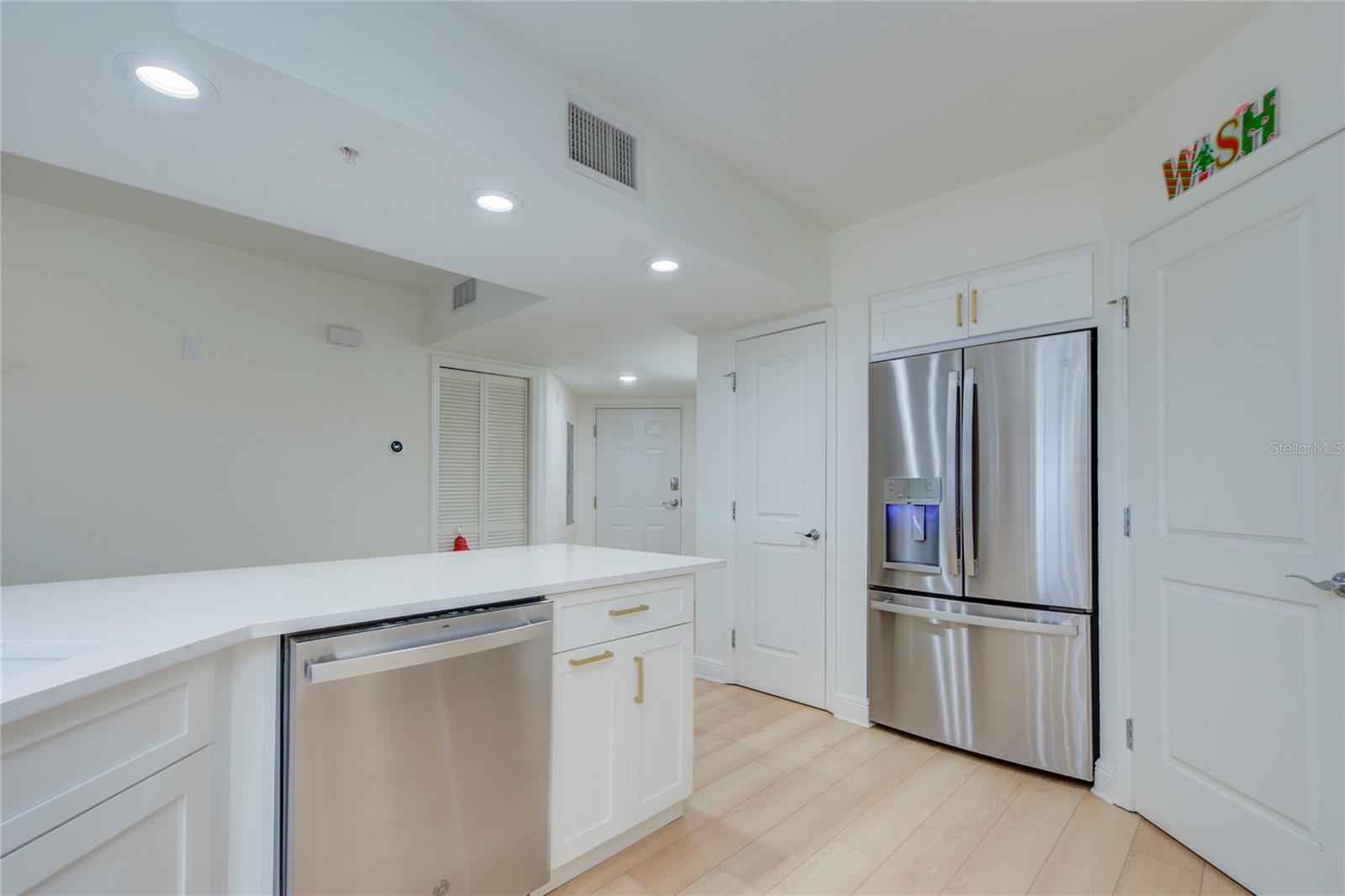 5353 GULF BLVD #A502 — photo 6