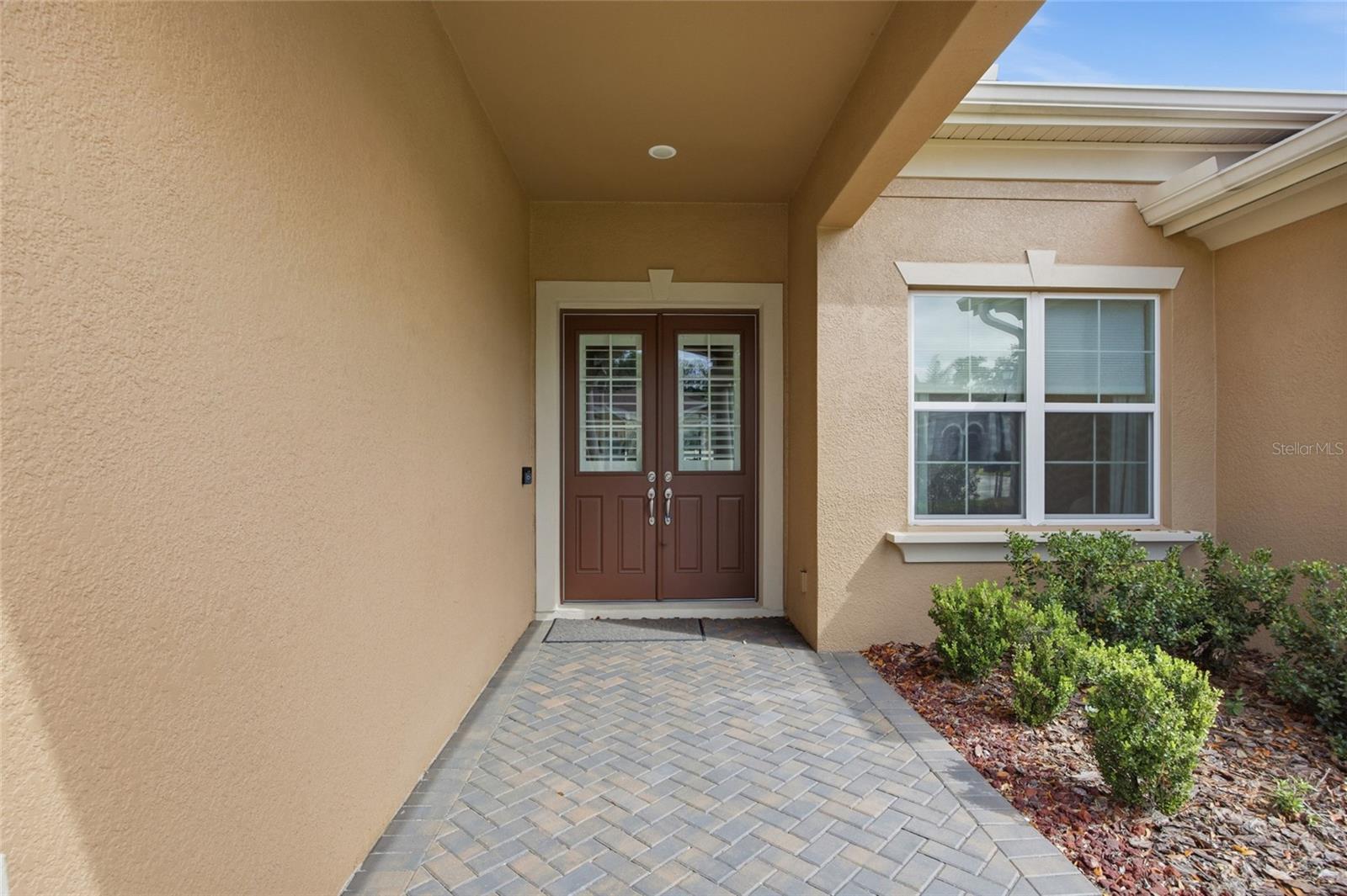 115 BROOKOVER LN — photo 3
