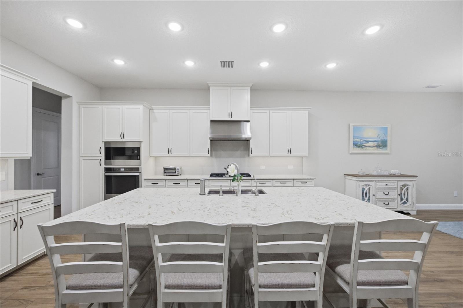 115 BROOKOVER LN — photo 10